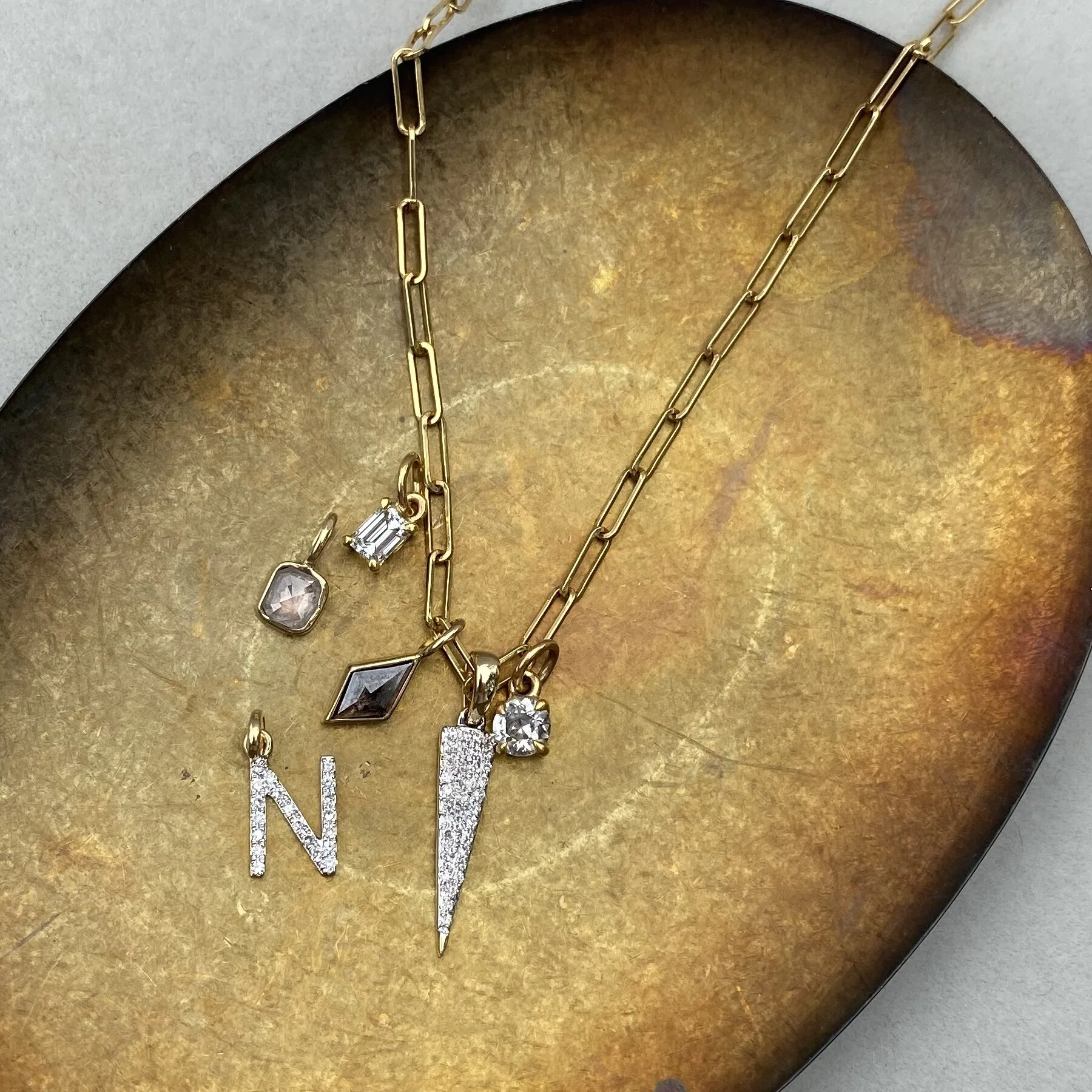 1293D452-F23C-48C2-974E-1863A66BECCB