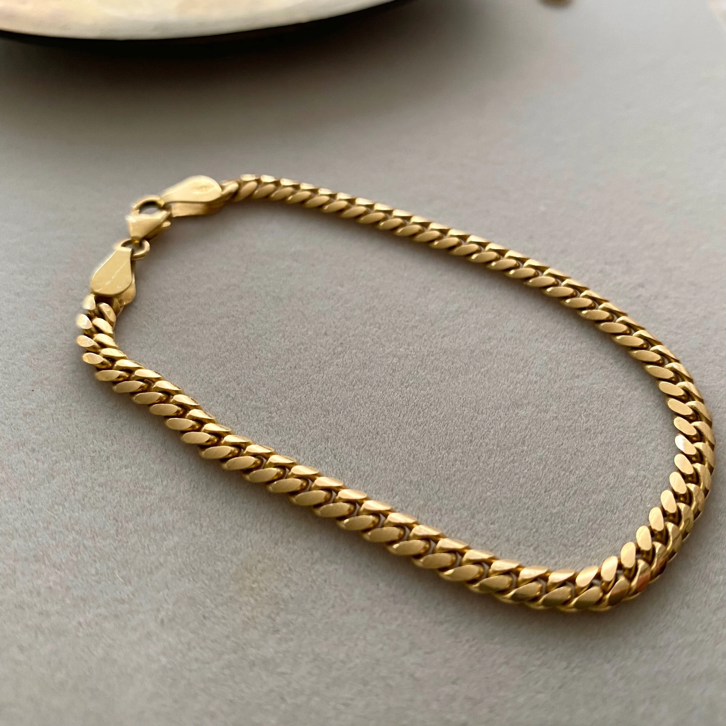 883B5FAE-BF70-4FB8-87E0-6ABC19F2FE39