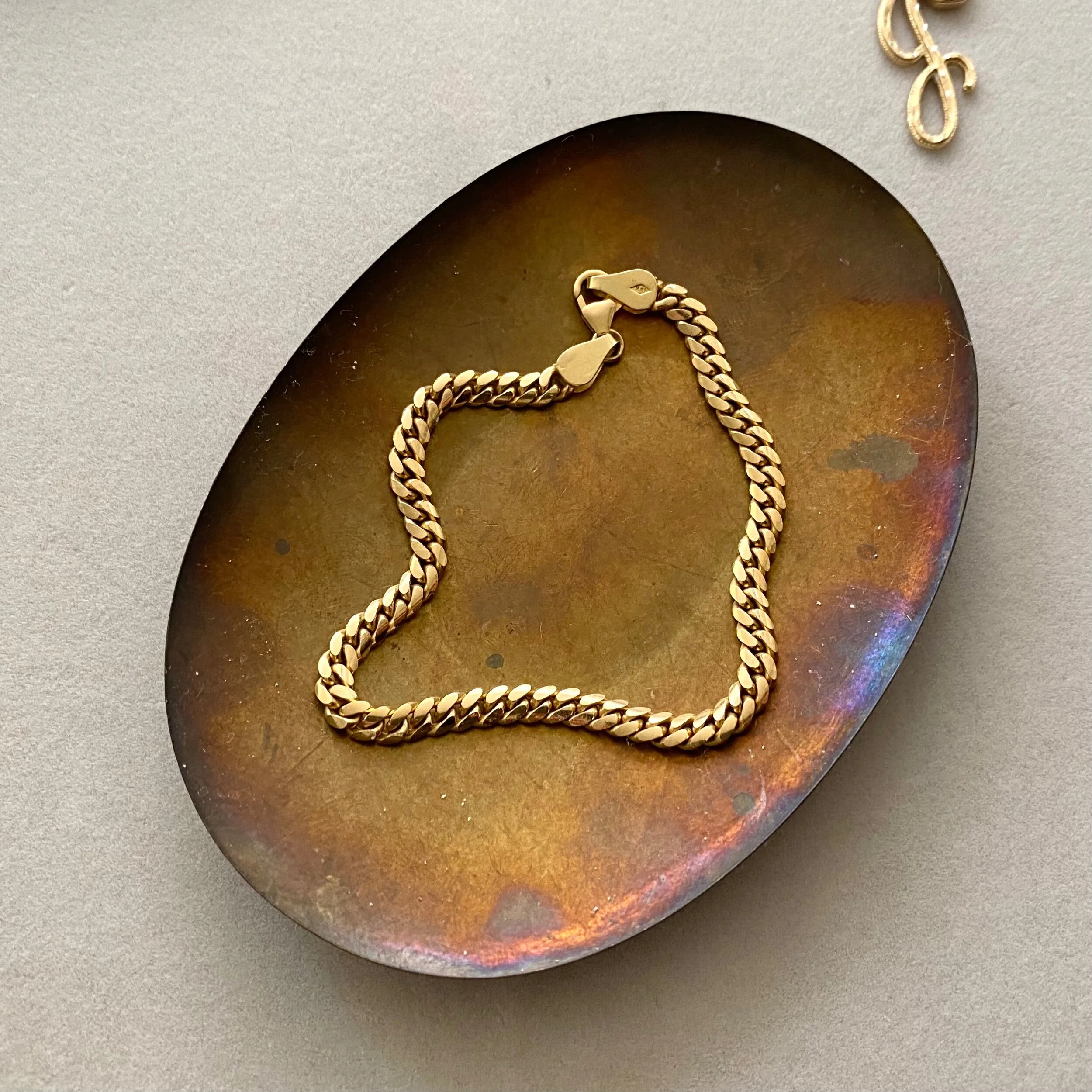 50DF8AFC-22AC-4199-9018-76B6EF148245