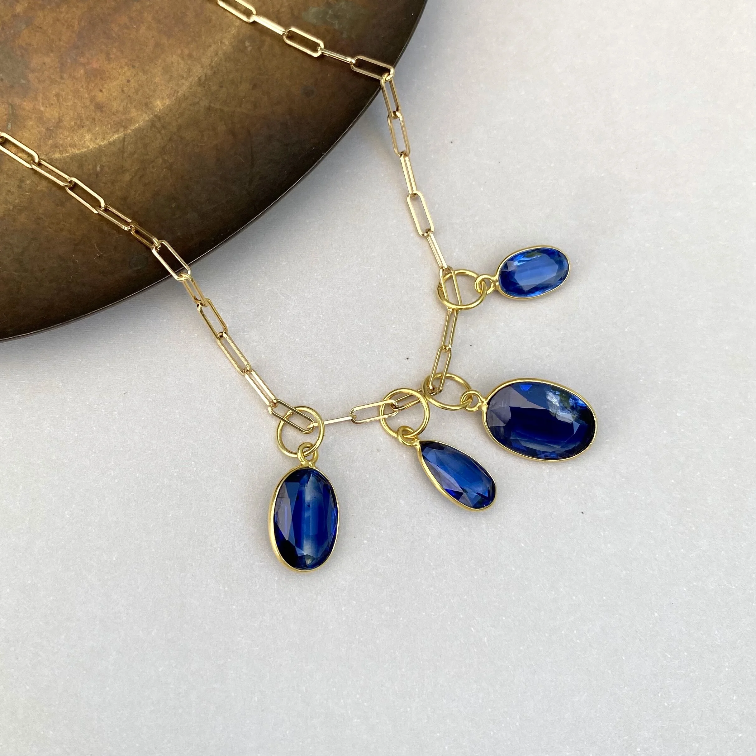 419FB694-2DC6-4106-9F06-858C5BEF75D0