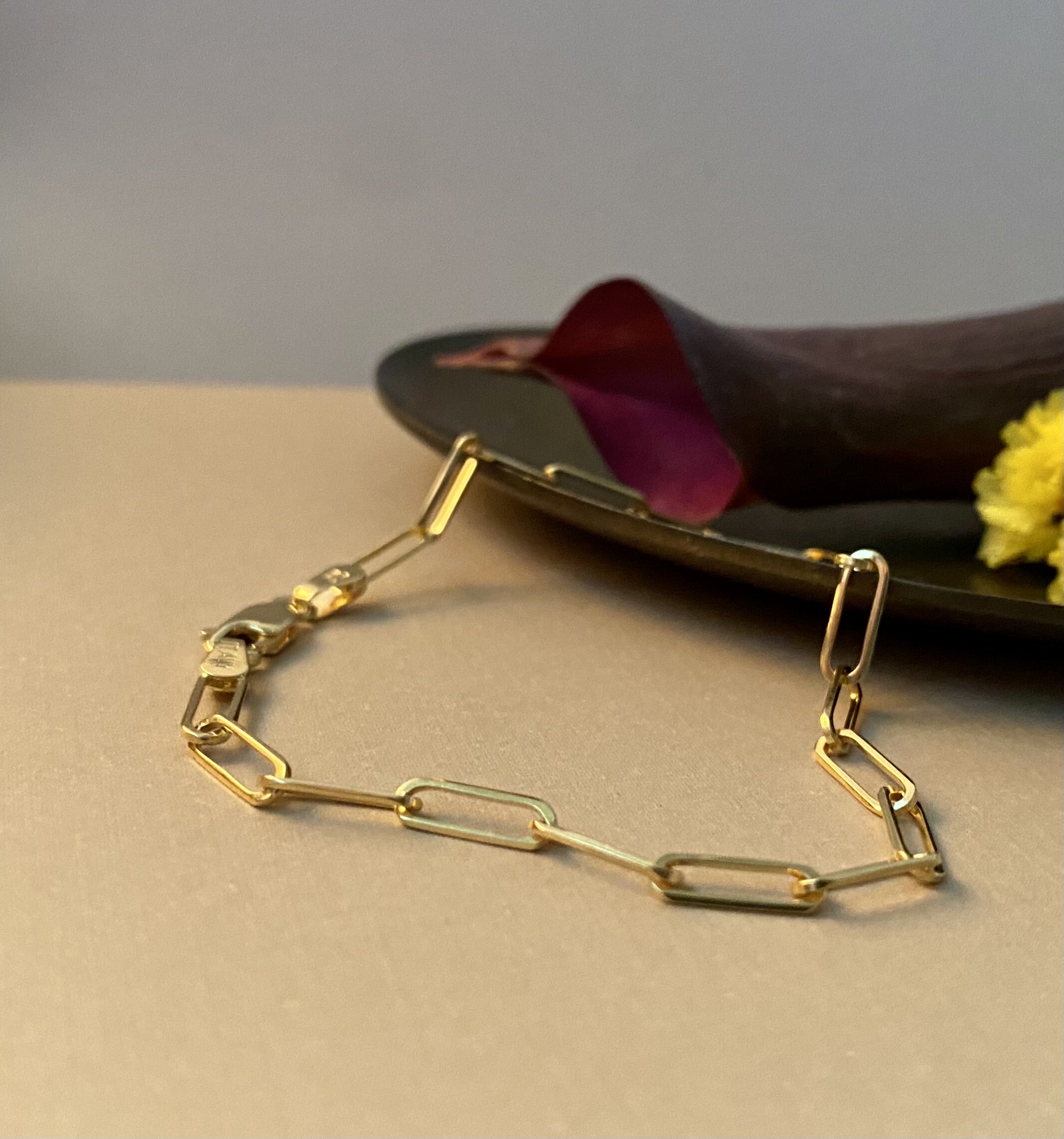 B5D90E2A-A940-4676-8B6E-5B14F212A946