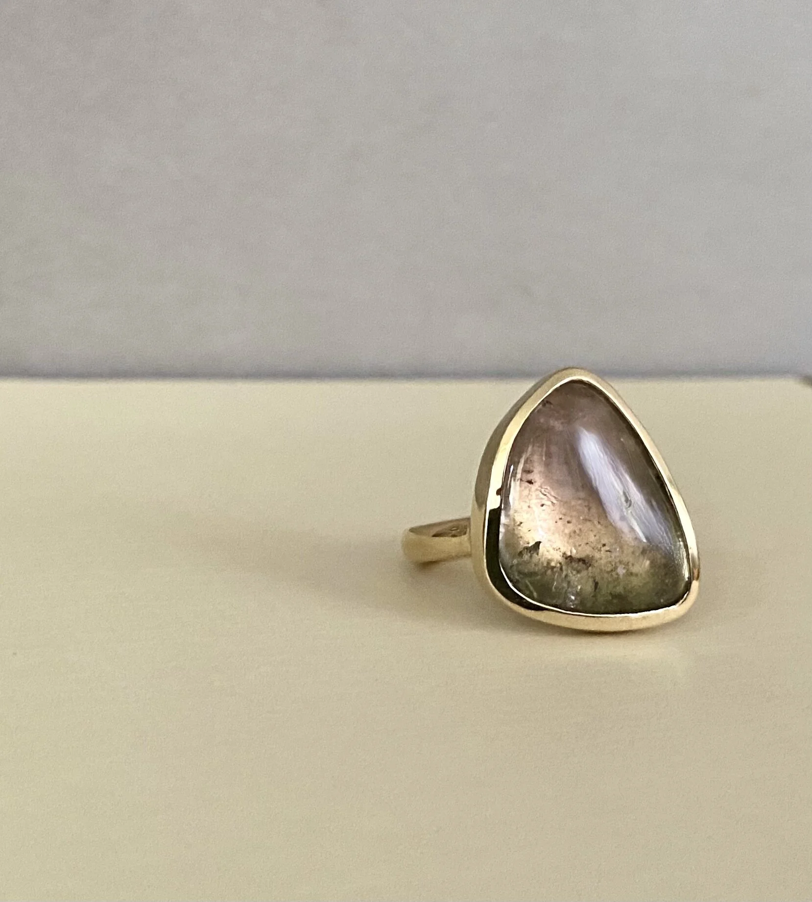 6E018872-BC64-483A-BC24-1BB4F9970142