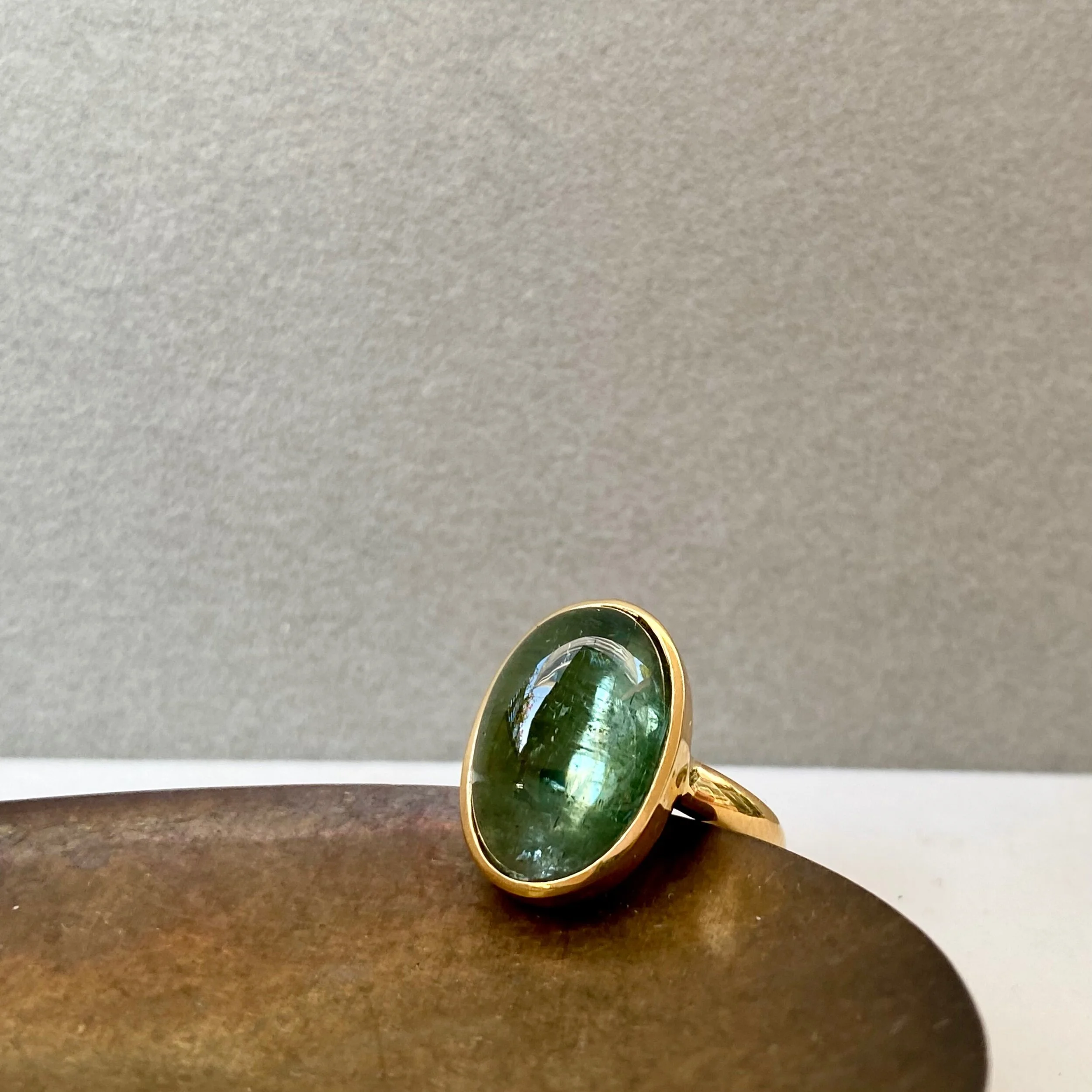 E8C6D145-C7D2-4047-97C6-F90C349D7A7B