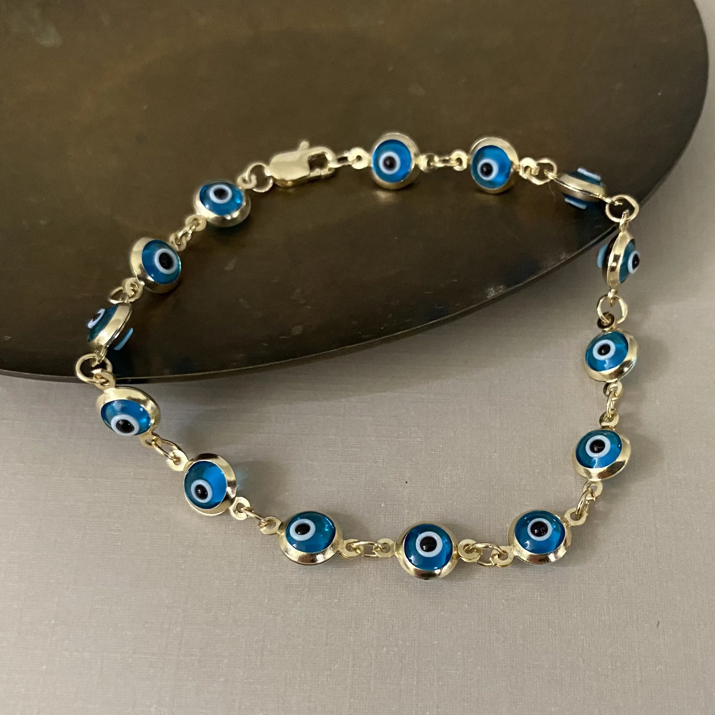 A1DA4F2E-D417-44E1-861B-5FEA12EF5D9D