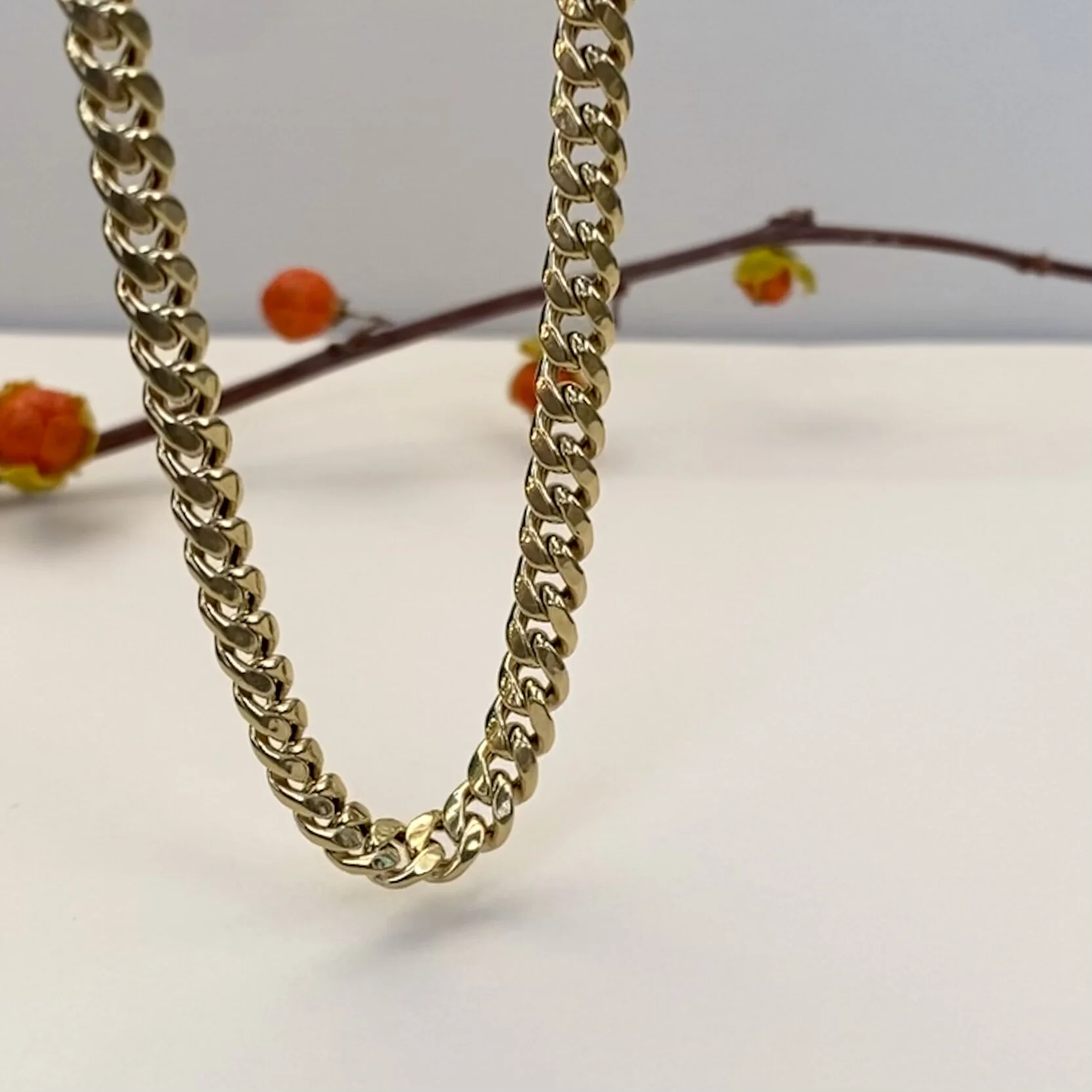 24074A87-4A72-4672-84D8-0C8CCB5A4993