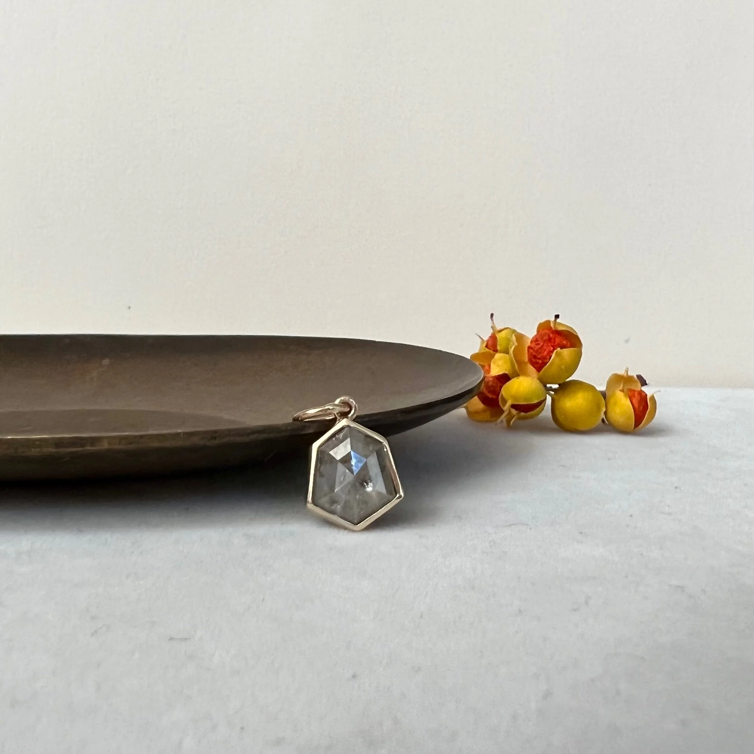 0317BBE5-7FAA-4FF2-A99A-AFACA078D359