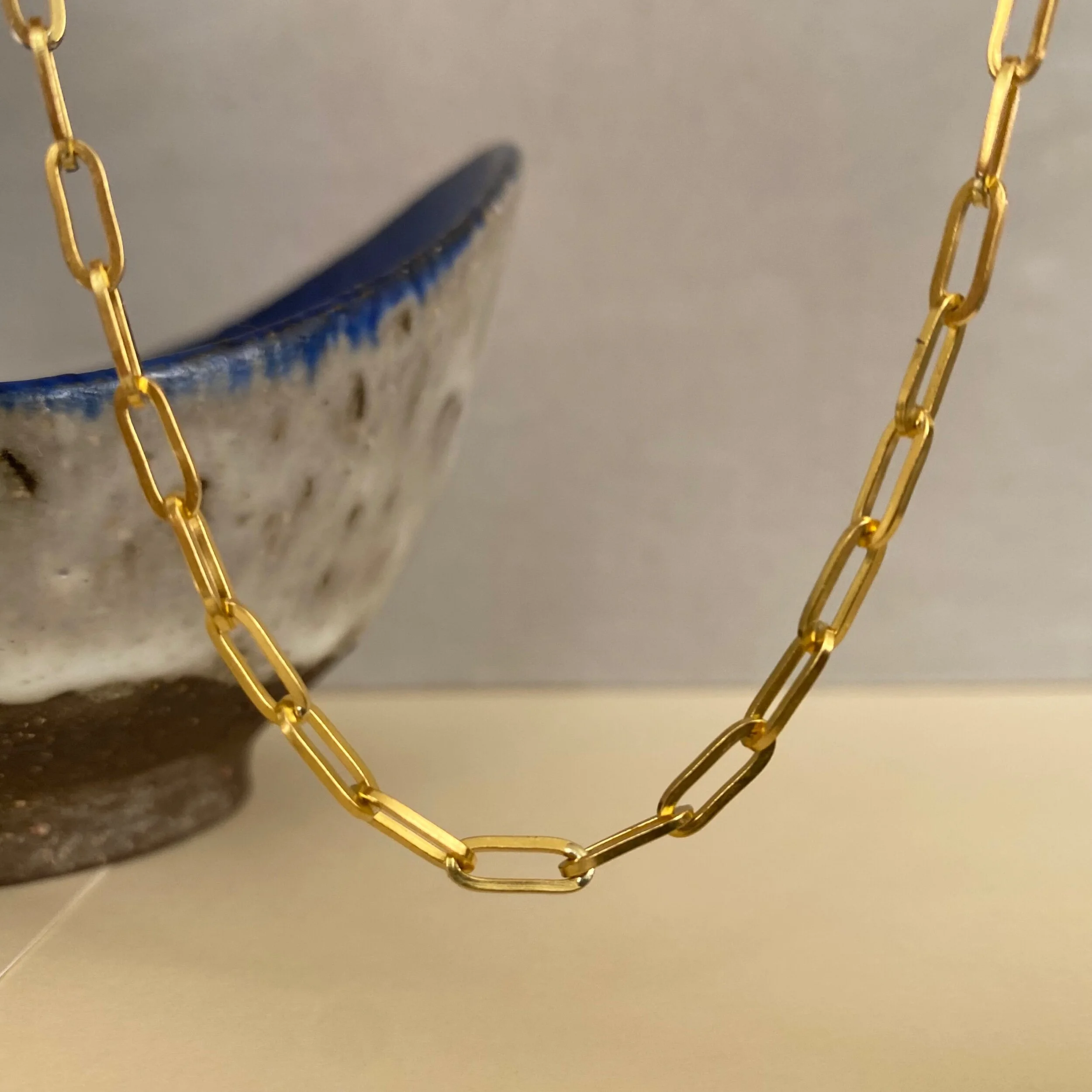 8EF0E549-5D95-40EE-85B3-EC4749E88F5B