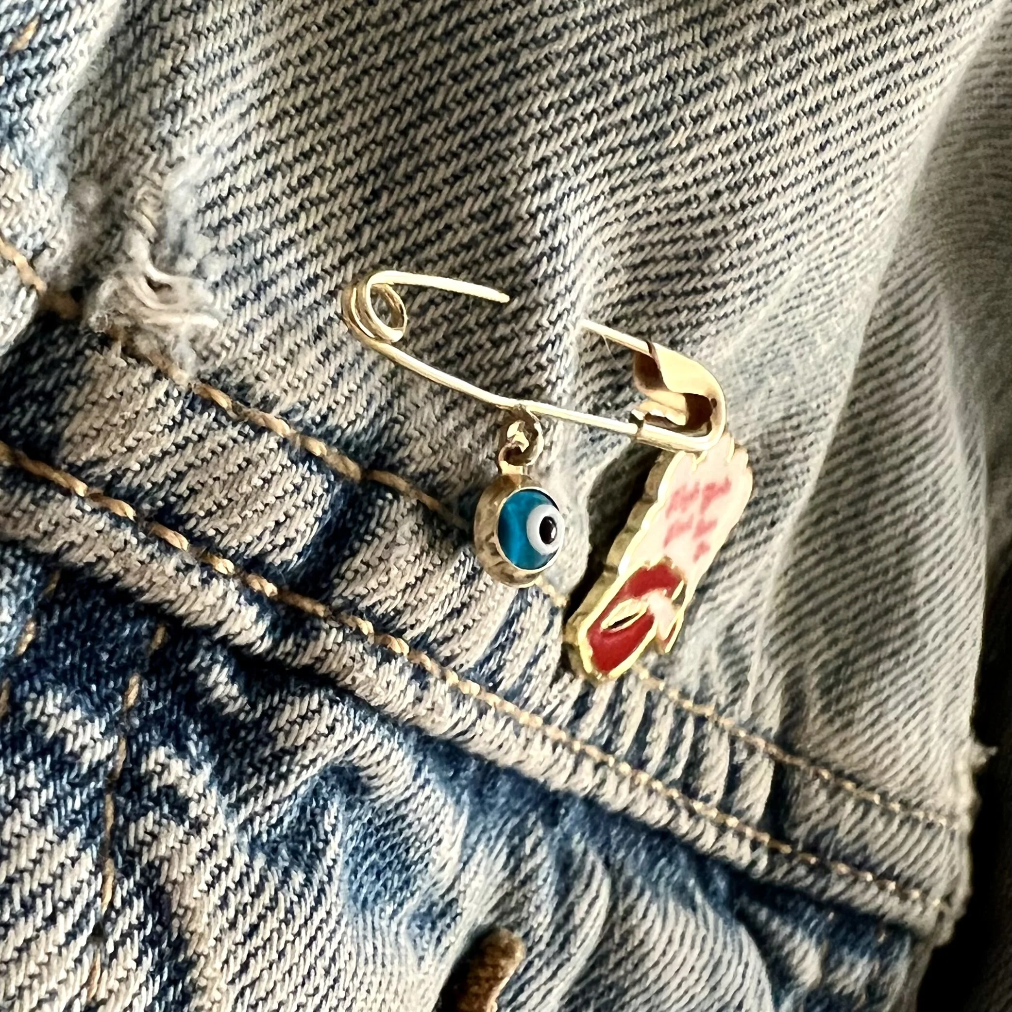 A850A0E9-BFDC-4DF5-AD63-4723493B8513