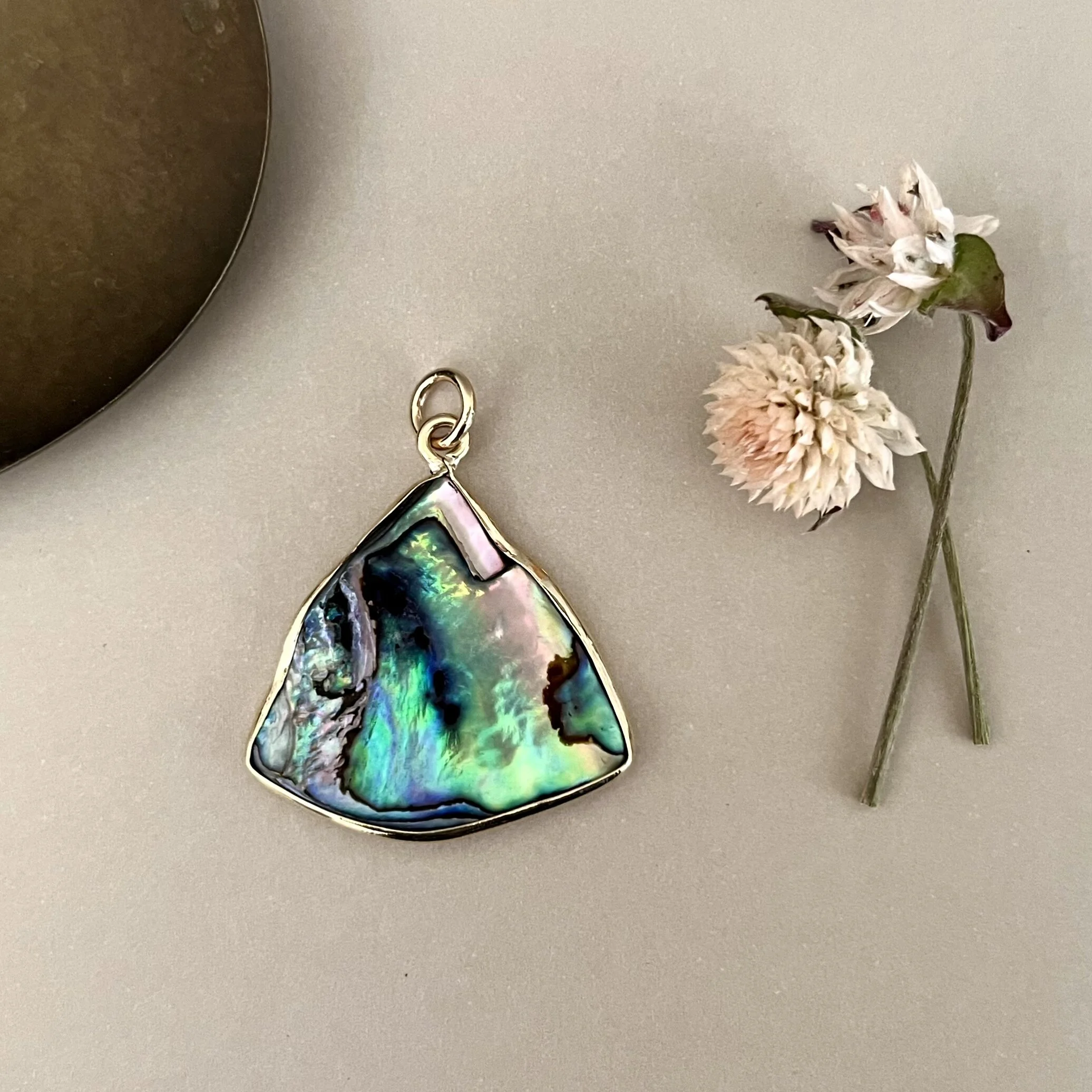 6F553460-B150-43A0-814E-49FE5C6BD8A1