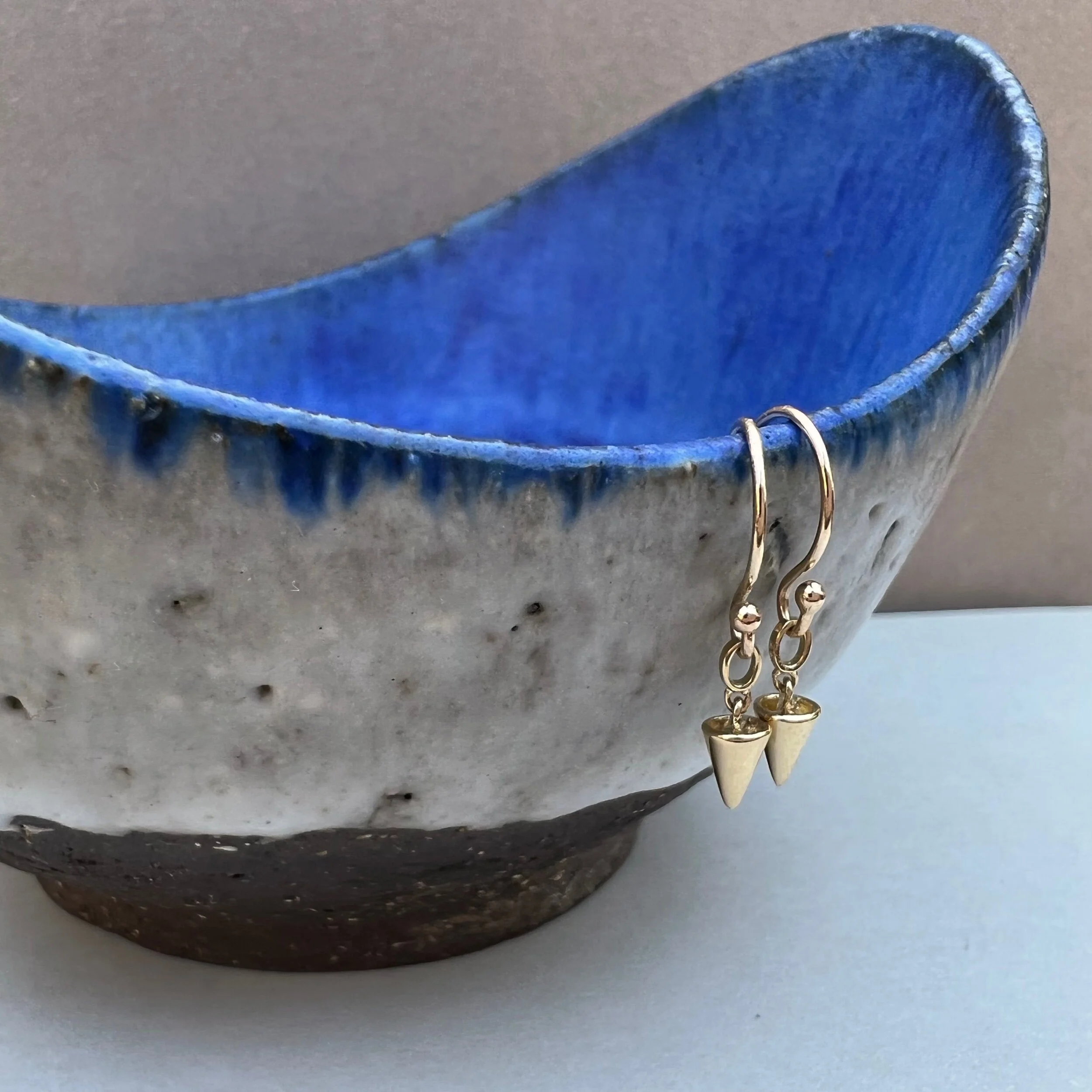 EF8A96EE-2EA2-4842-AEA2-44C5A28197BC