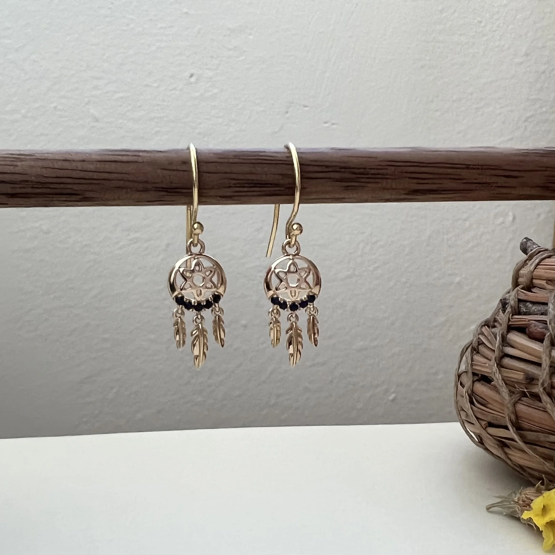 8627D3FC-327F-4E46-BC9F-630A4AD52E48