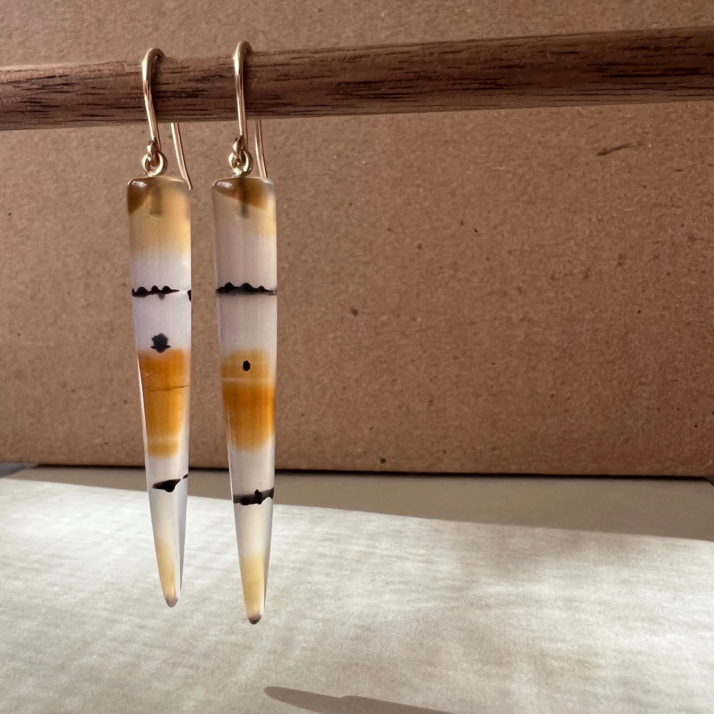 3CDE35F7-DC99-4B0D-B45A-3BAB57D71933