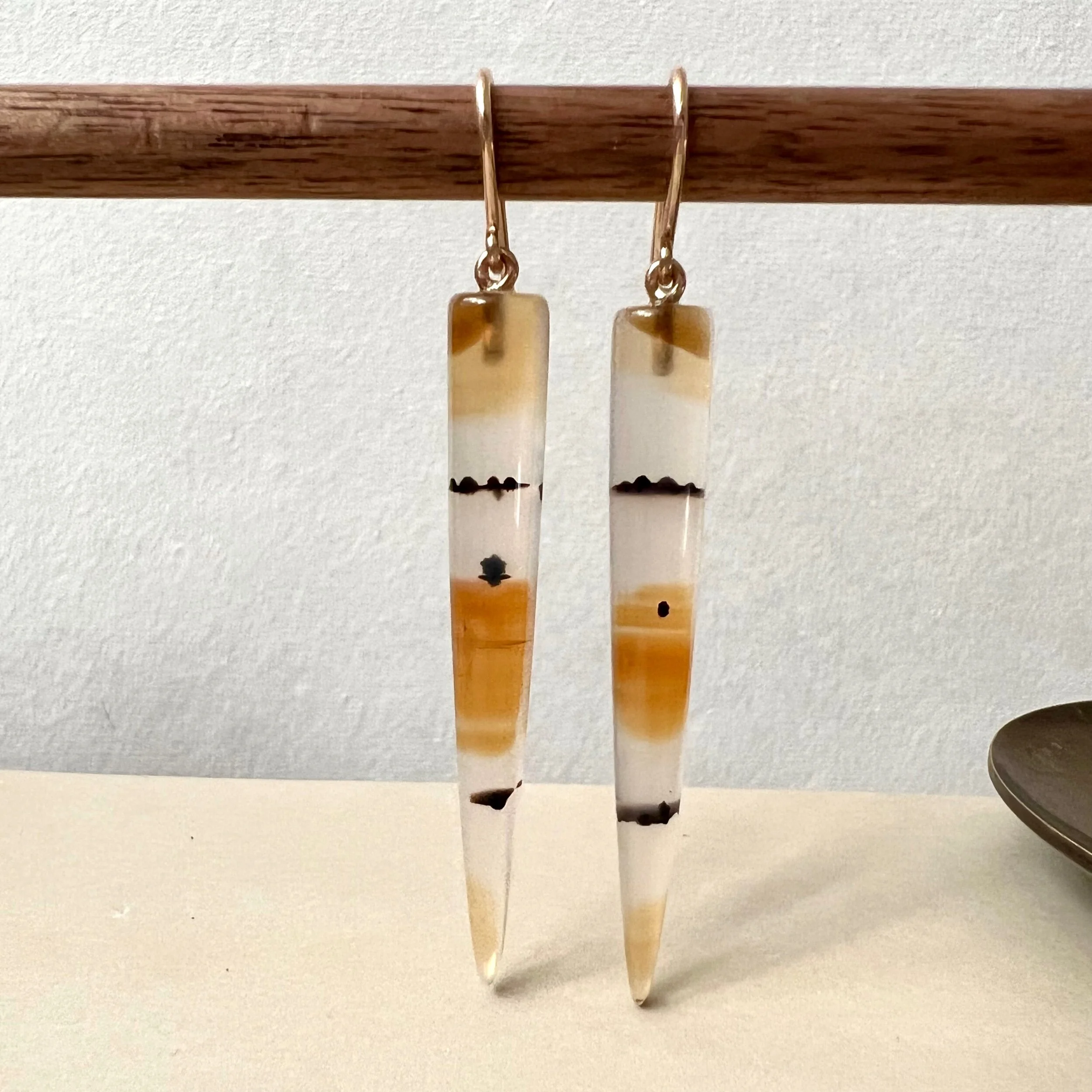 69C0D688-8A2C-4FCF-9ABF-048A4D10EEB4