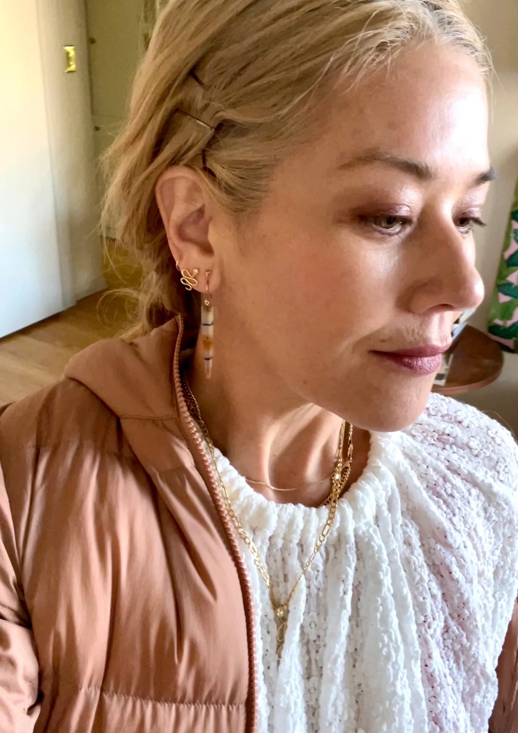 08C03F22-E83C-4D78-A687-7703F0155B9E