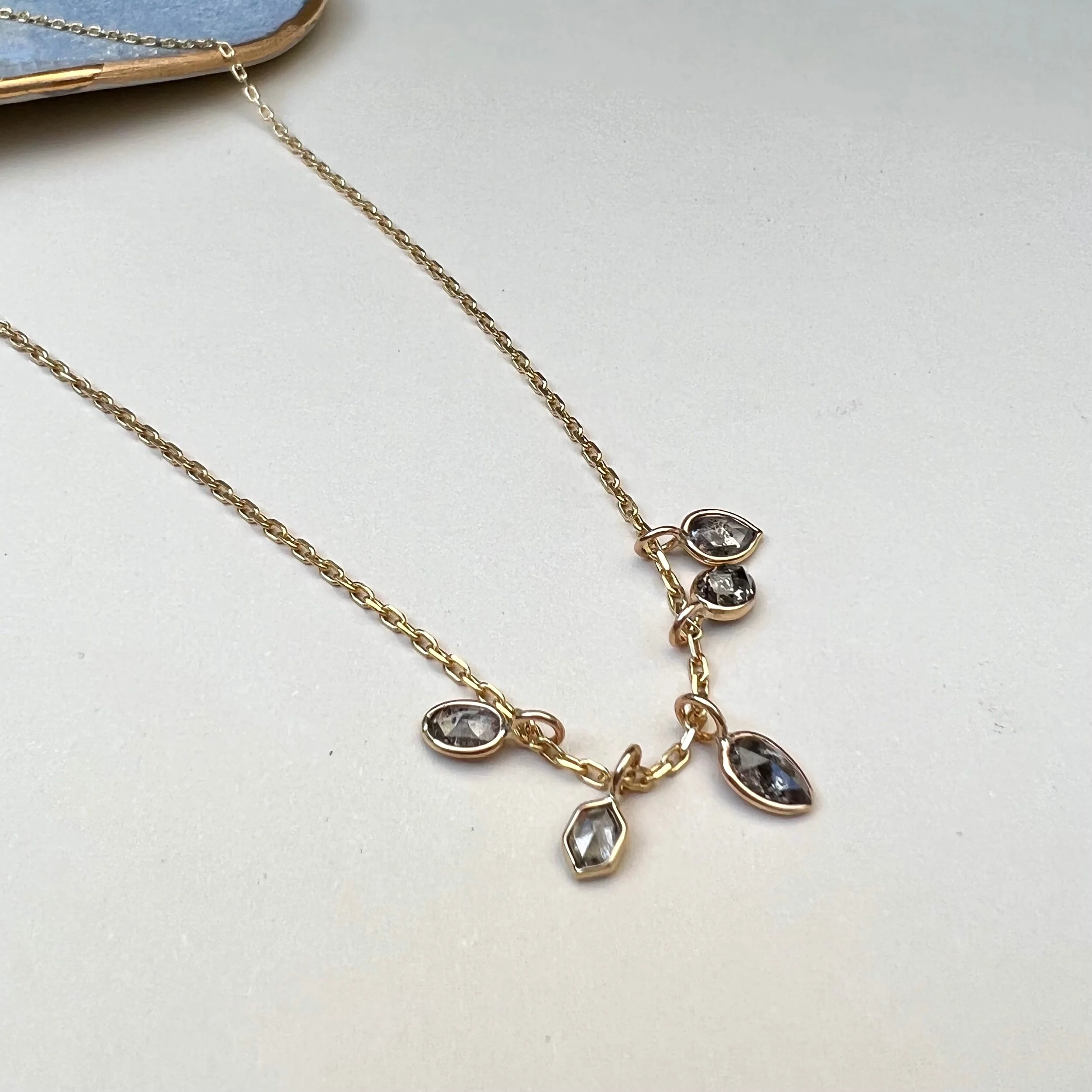 5AB7583B-5AFD-412C-A88E-3970B3CE6D15