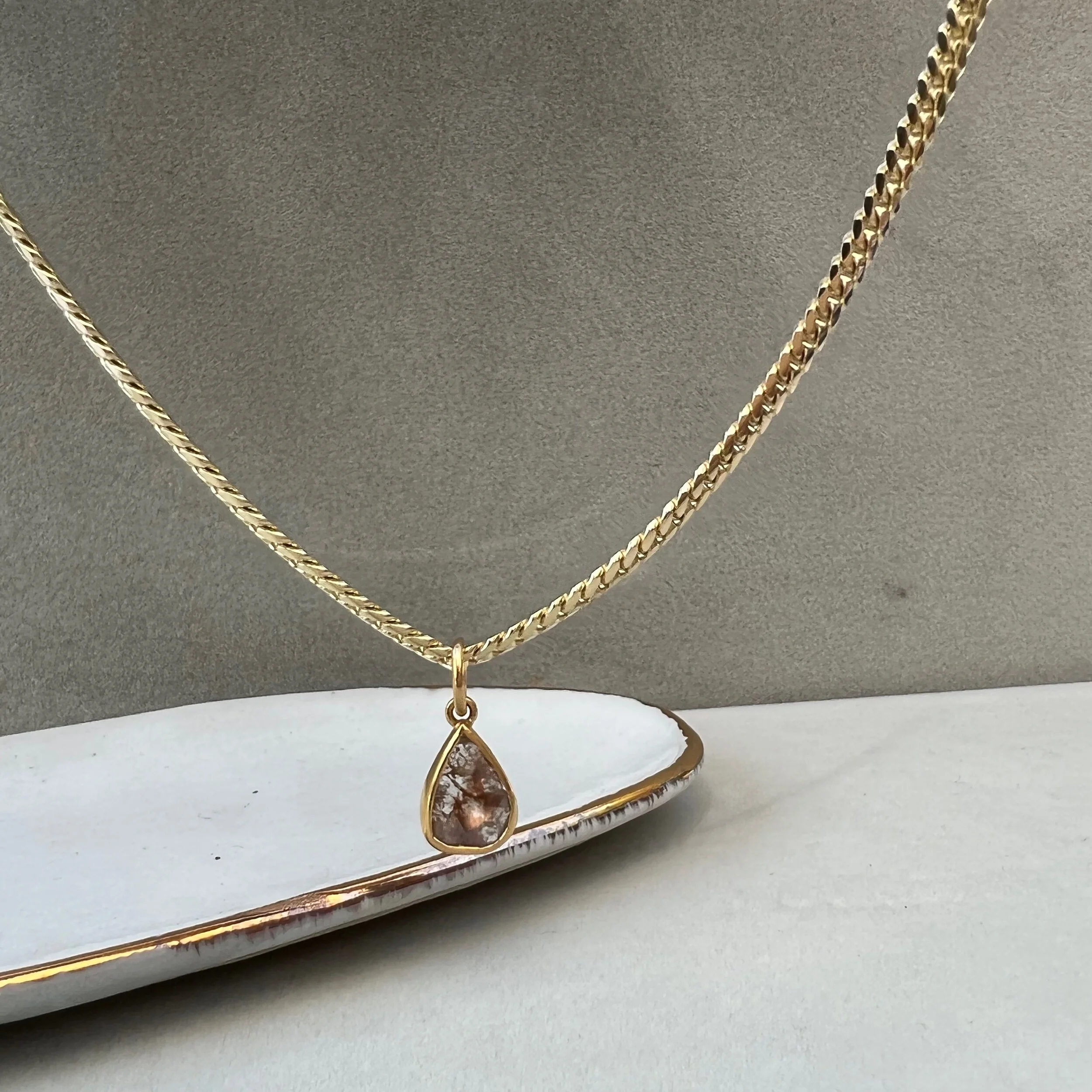 0BBFFBEC-4D8B-42EF-8C8D-A46742E97204