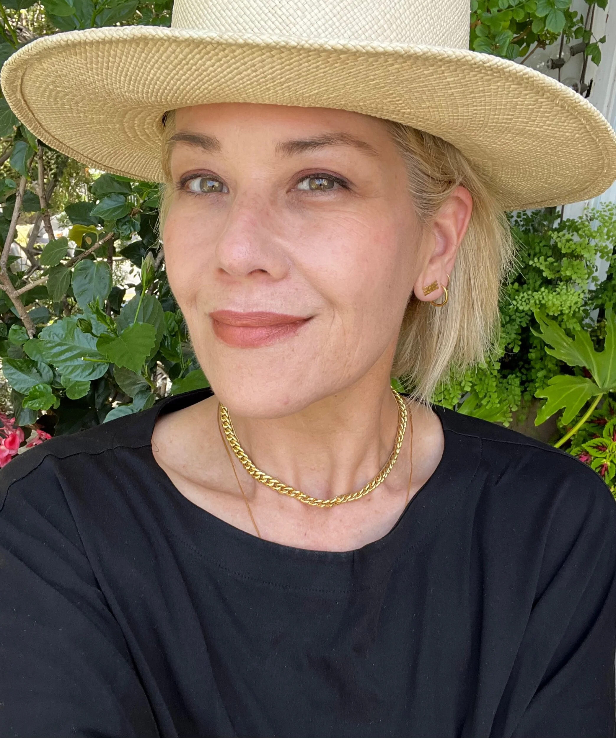 3E3D5EEE-0D6B-4D70-8BEB-81756B01D78B