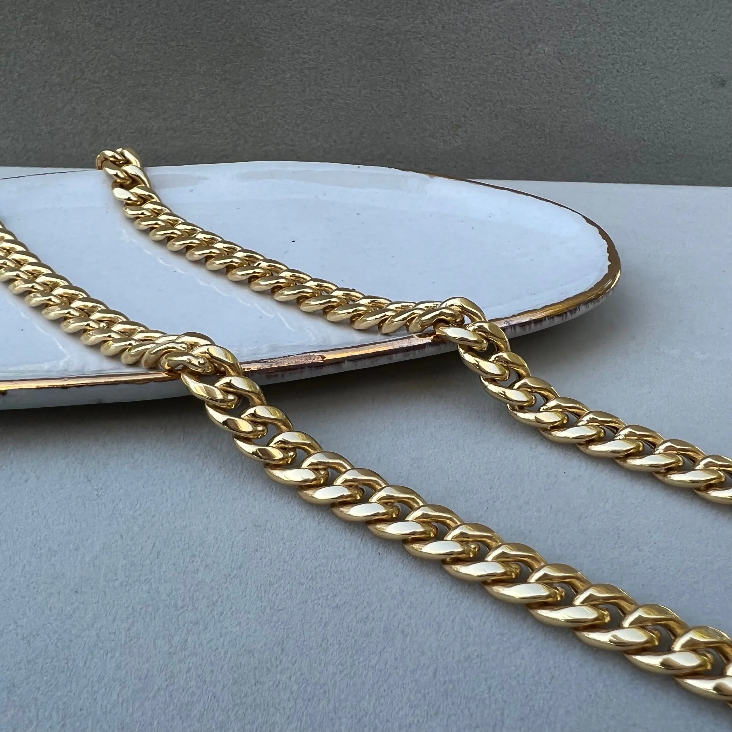 202D261D-BE1A-40B7-B181-BDE42715F791