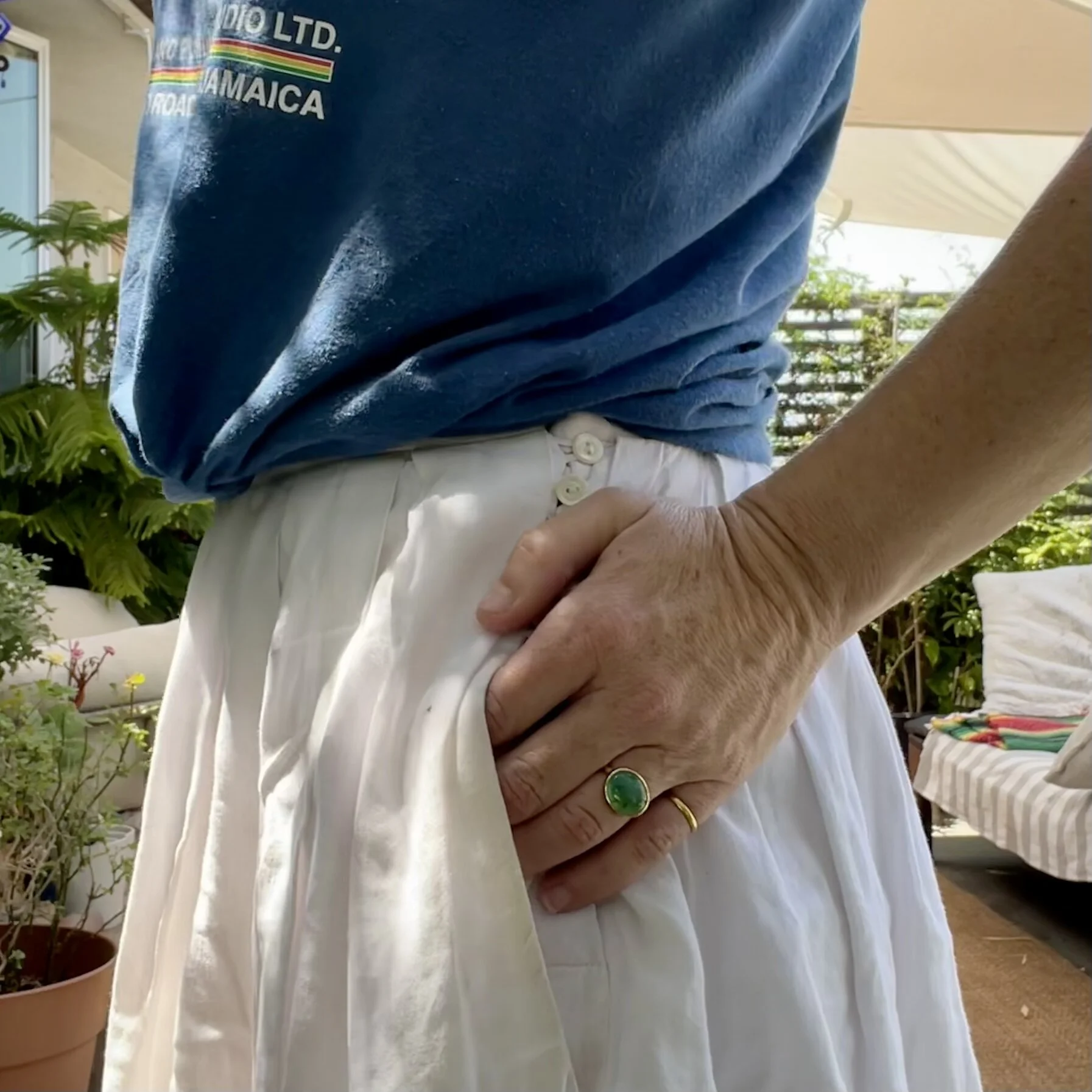 C2DC1C6D-DBA3-4E32-B051-D07FA9BDC921