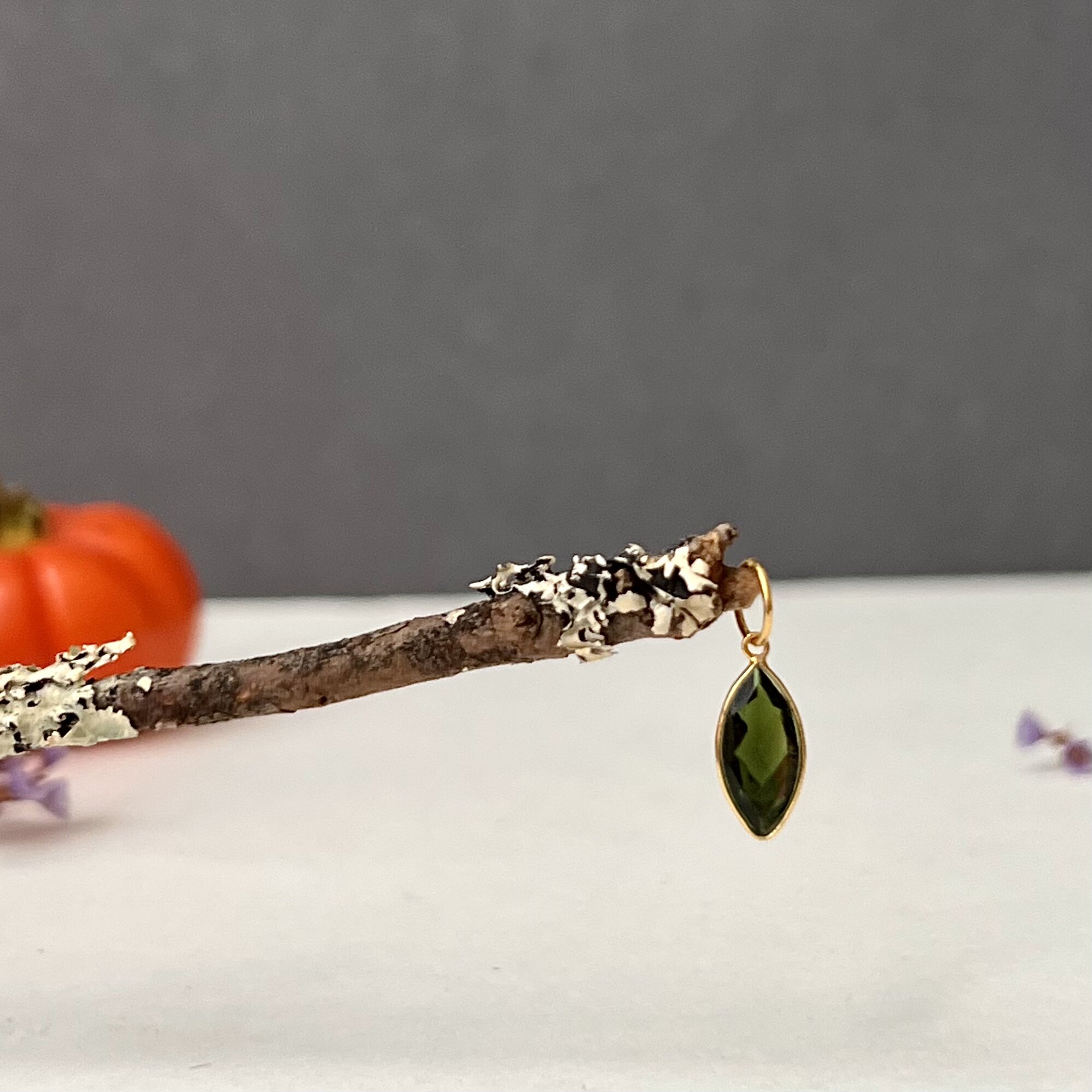 E998789E-0B5B-4FE7-8C13-7D7920578A69