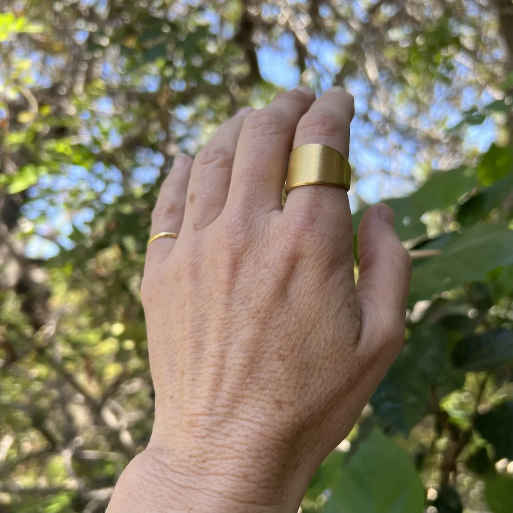 22K Classic Cigar Band — JANA TURNER FINE JEWELRY