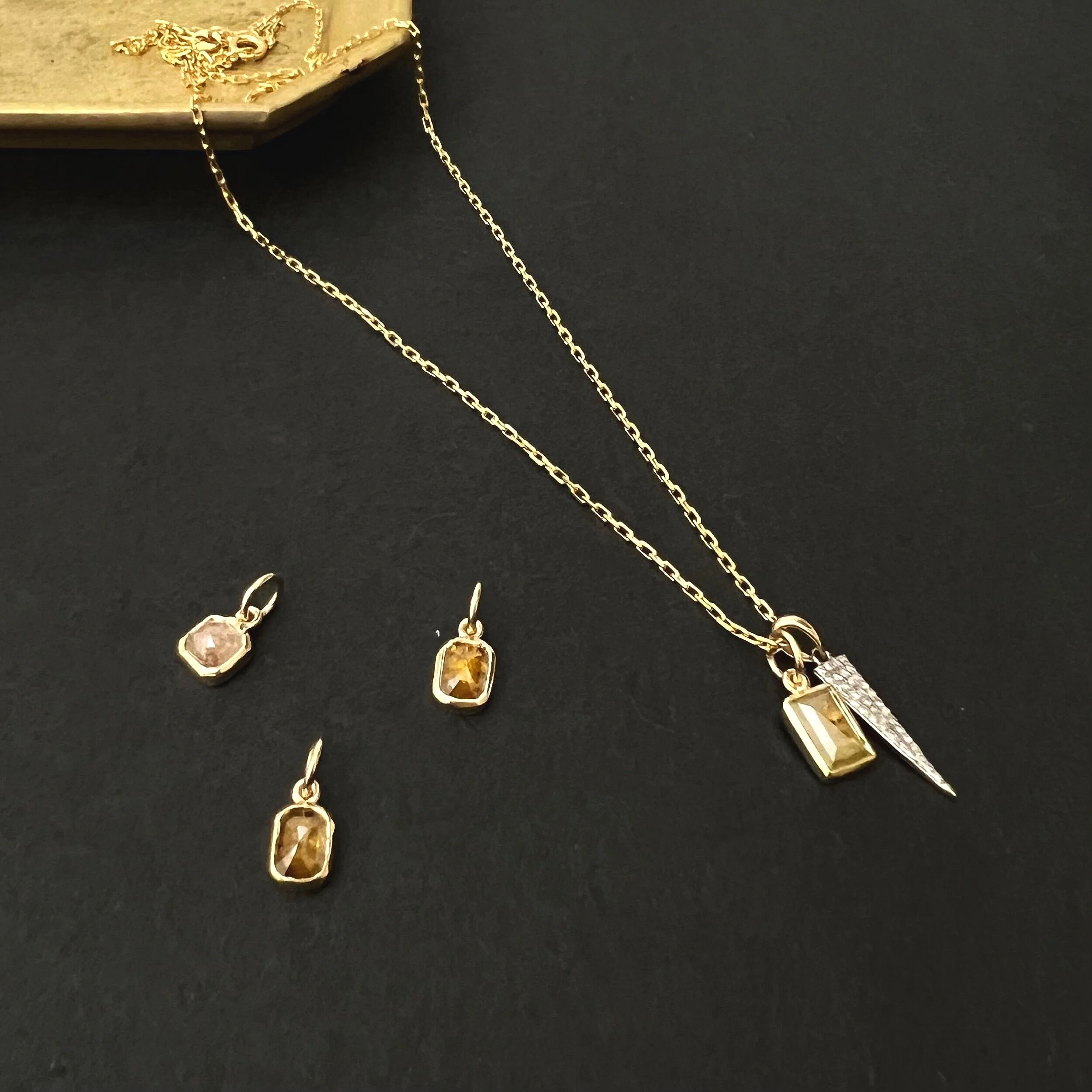 B7079D69-610C-45BB-8002-121614FE7E12