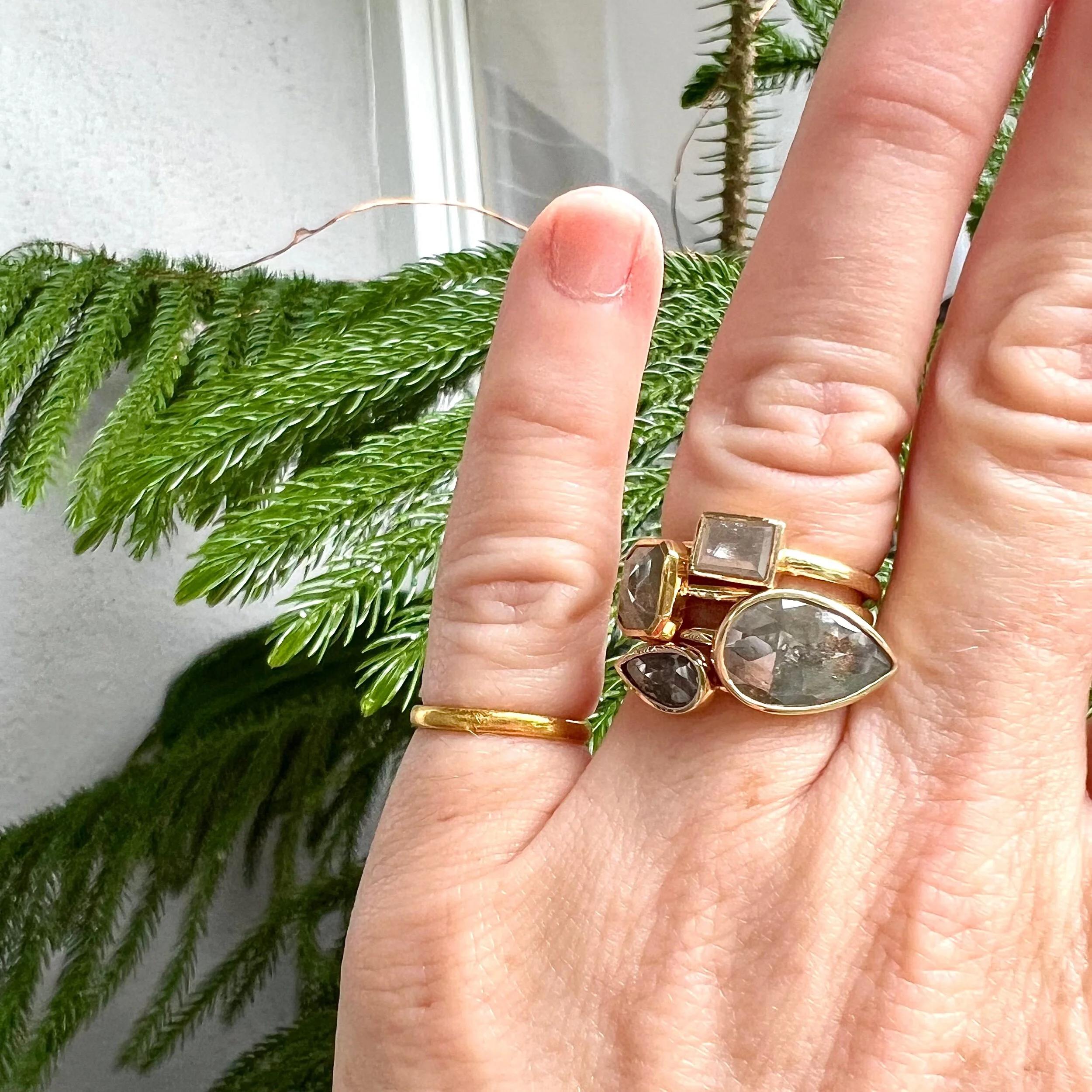 7E40C8BB-2605-4D37-823F-E64082553F9B