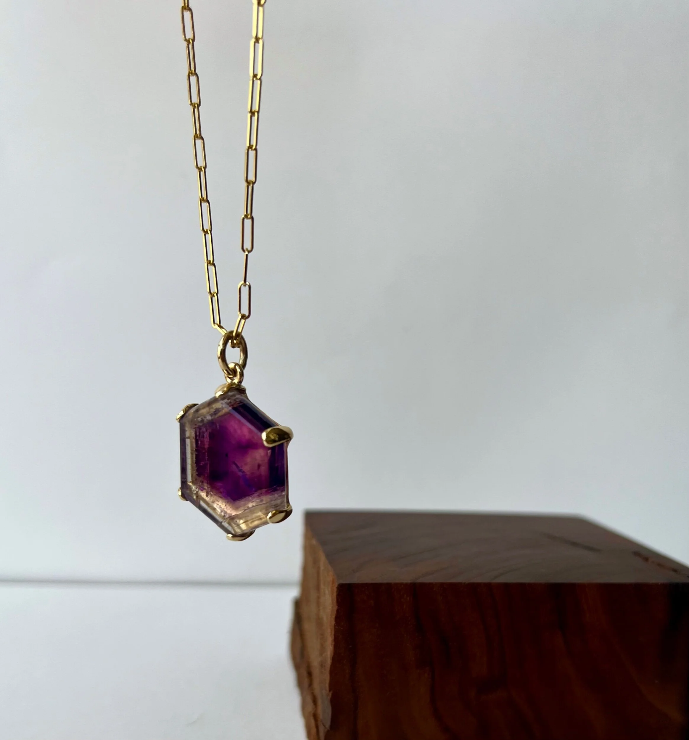 FC594441-81D0-4A41-AD95-8CB38A951CF5