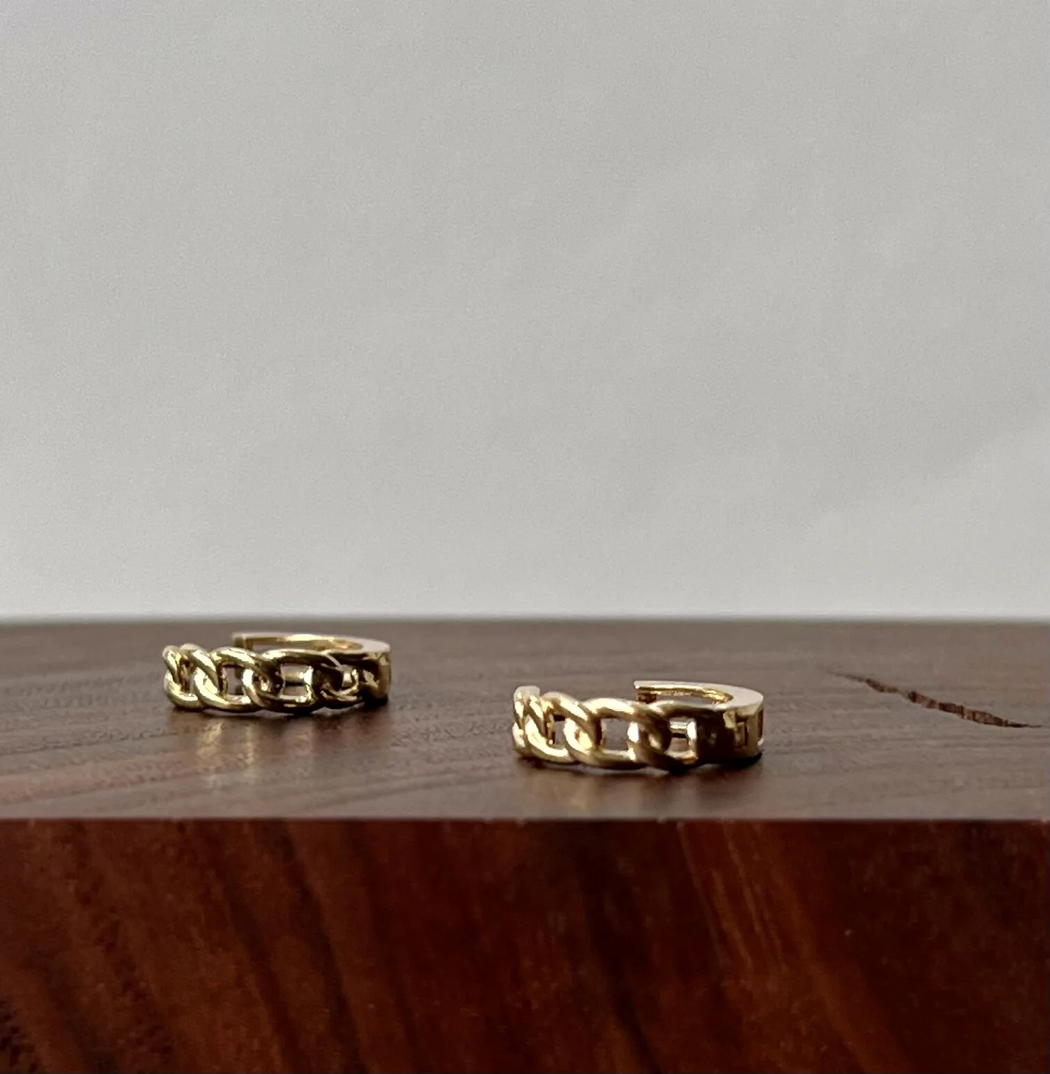 79C767B9-41EF-42E7-8CBF-987B535A8DCD