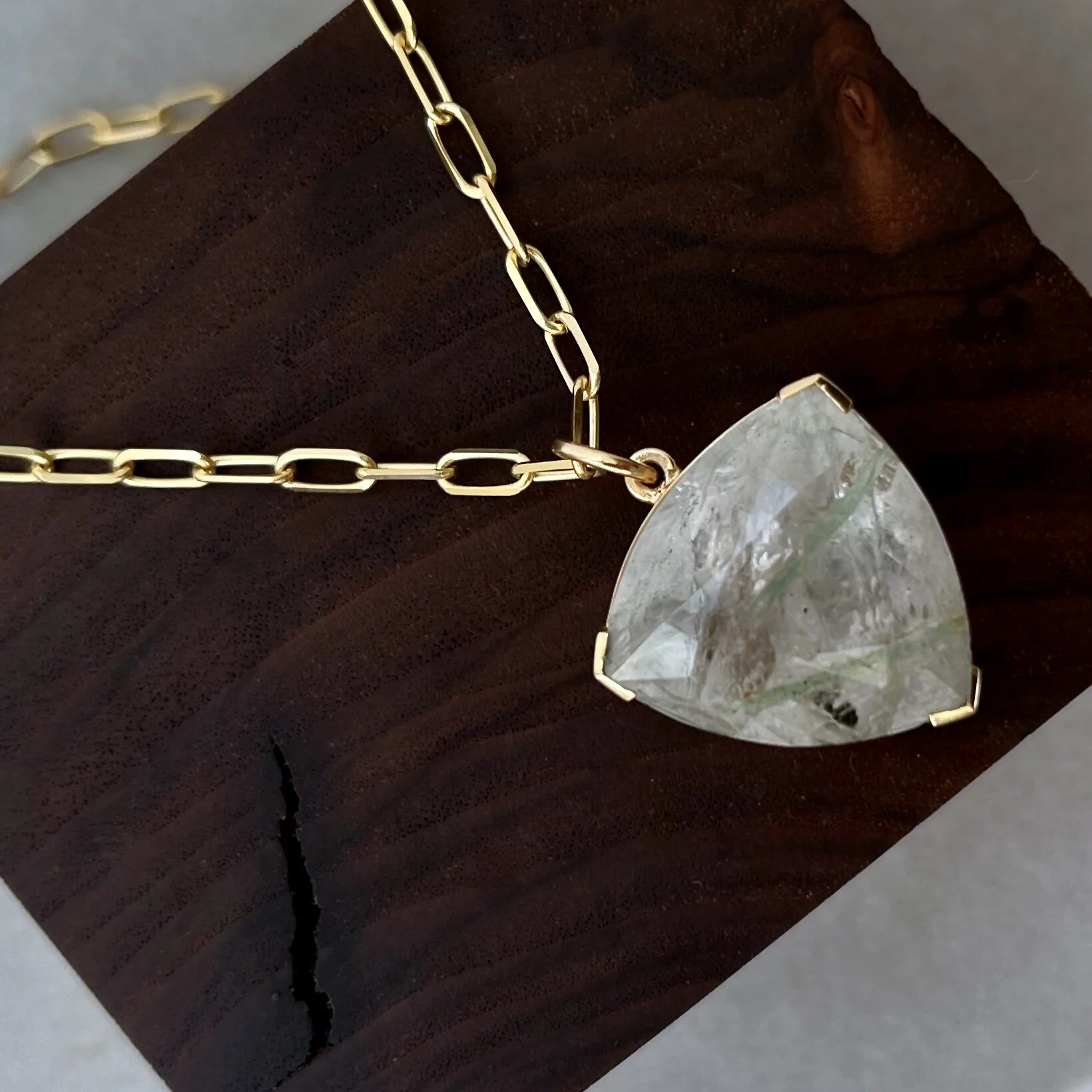 712B96D9-3BA3-4F09-A290-17D723A1DB58