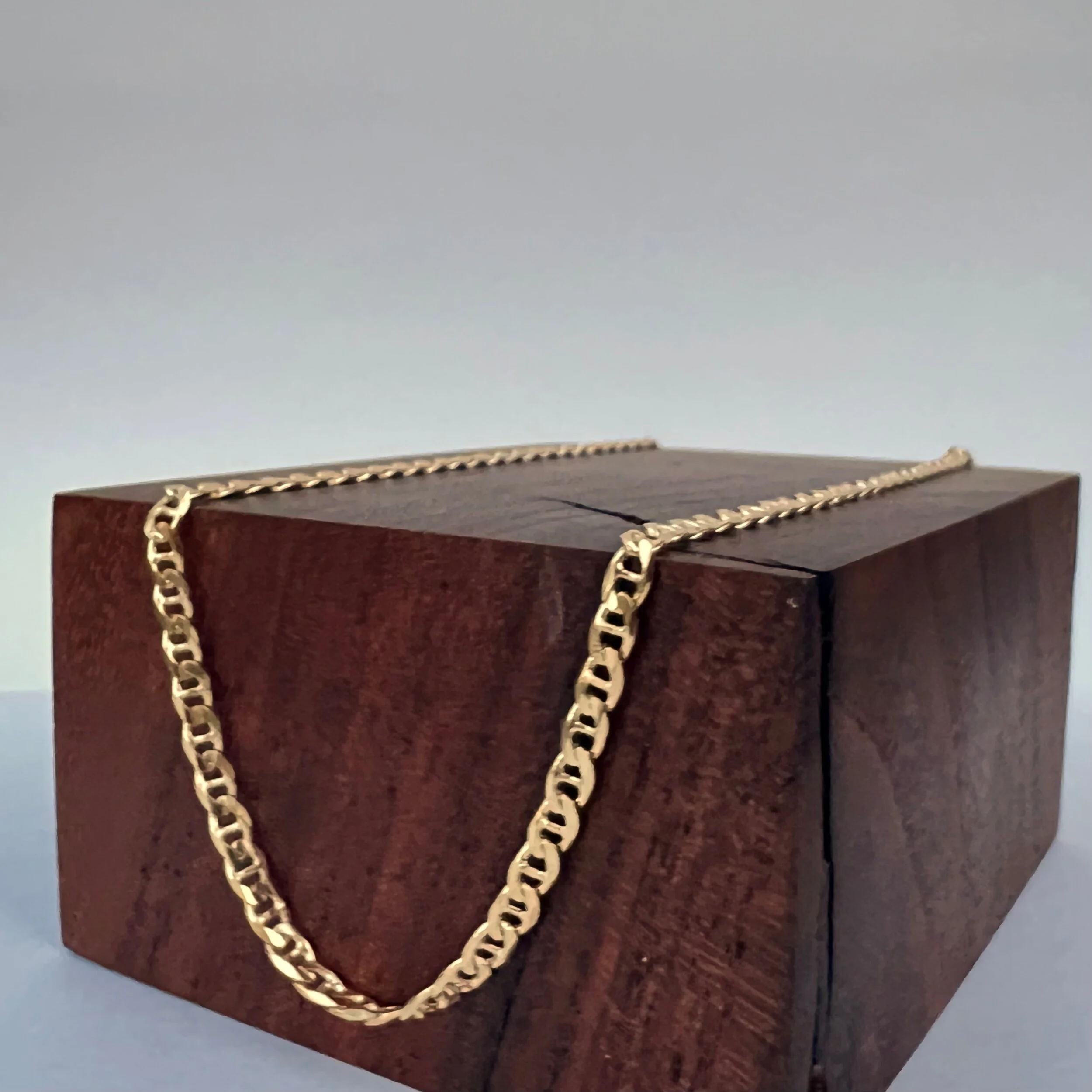 DCABD719-22CE-4666-AB2F-B2F943007115