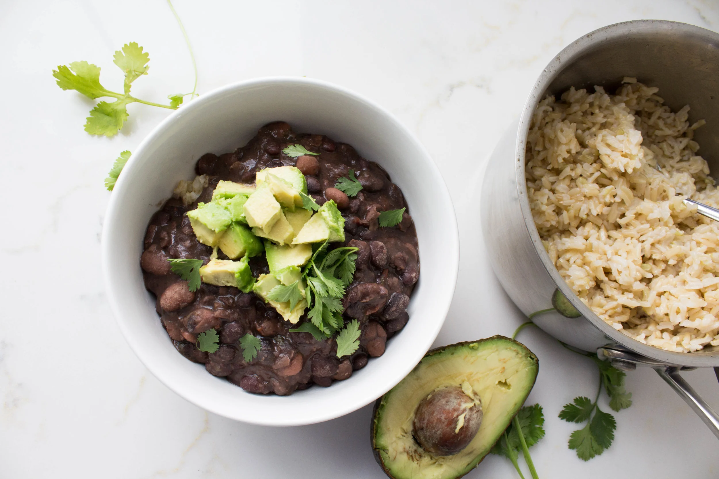 Easy Slow Cooker Black Bean Bowl