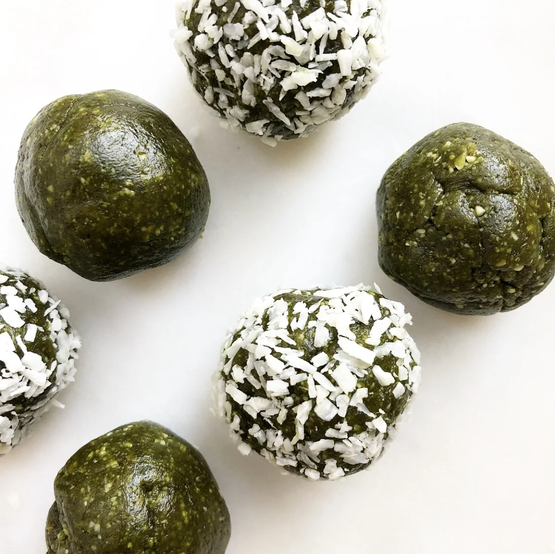 Matcha Energy Balls (gf + vegan + raw)
