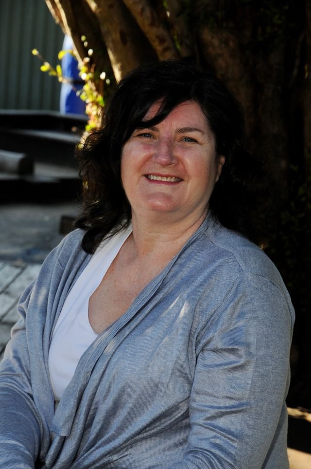 RAELEEN professional photo 2025.jpeg