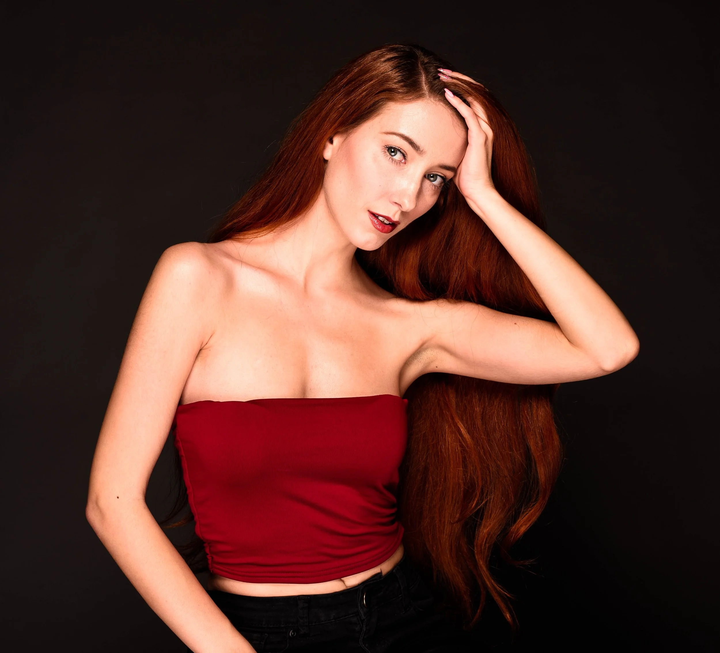 Daria - Studio Shot 2-7677.jpg