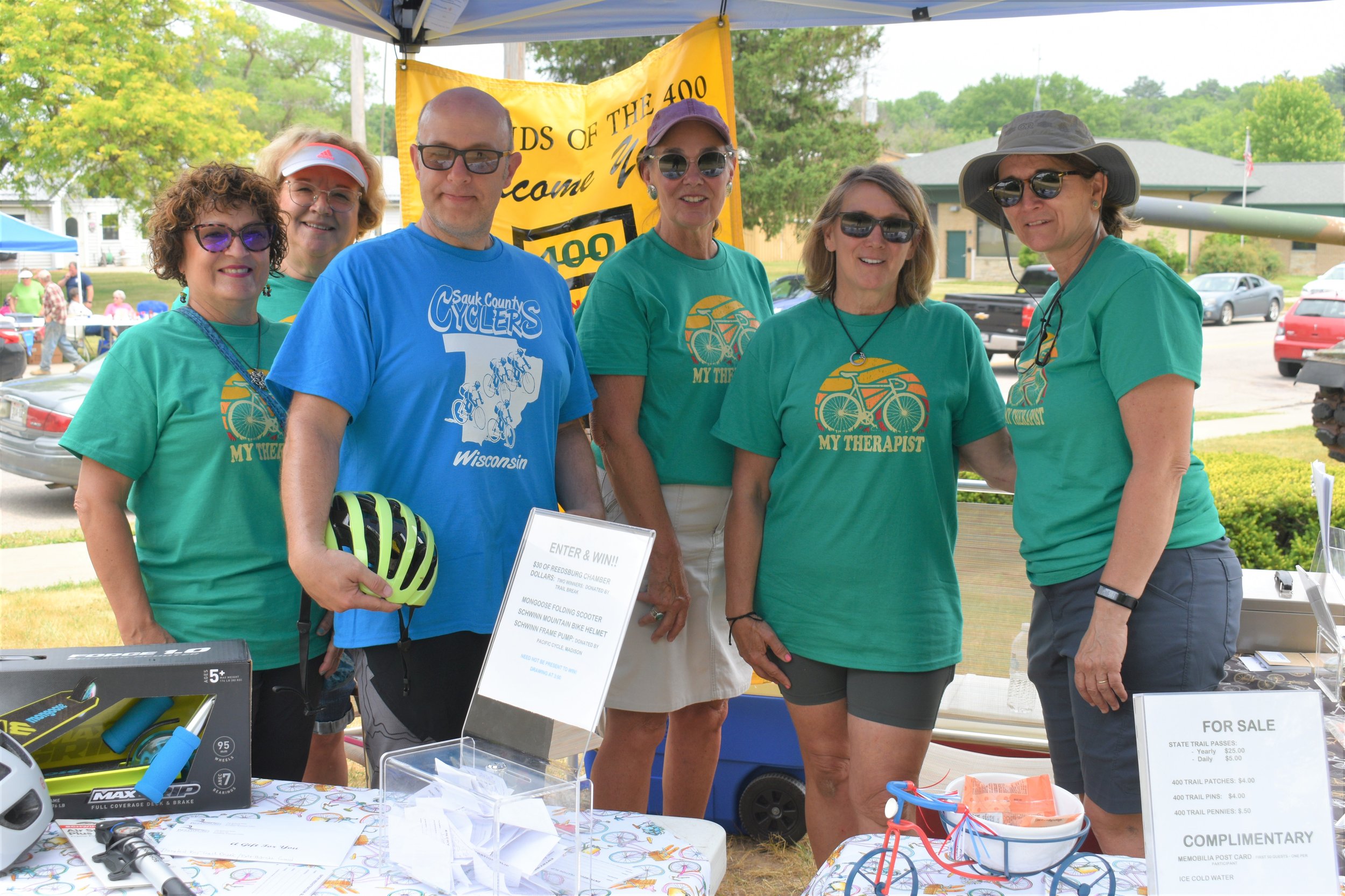  L to R: Friends of the 400 Trail- Candi Vitalo, Colleen Lozeau, Rob Fullmer, Pat Troyer, Lisa Askren, and Dawn Spierings. 