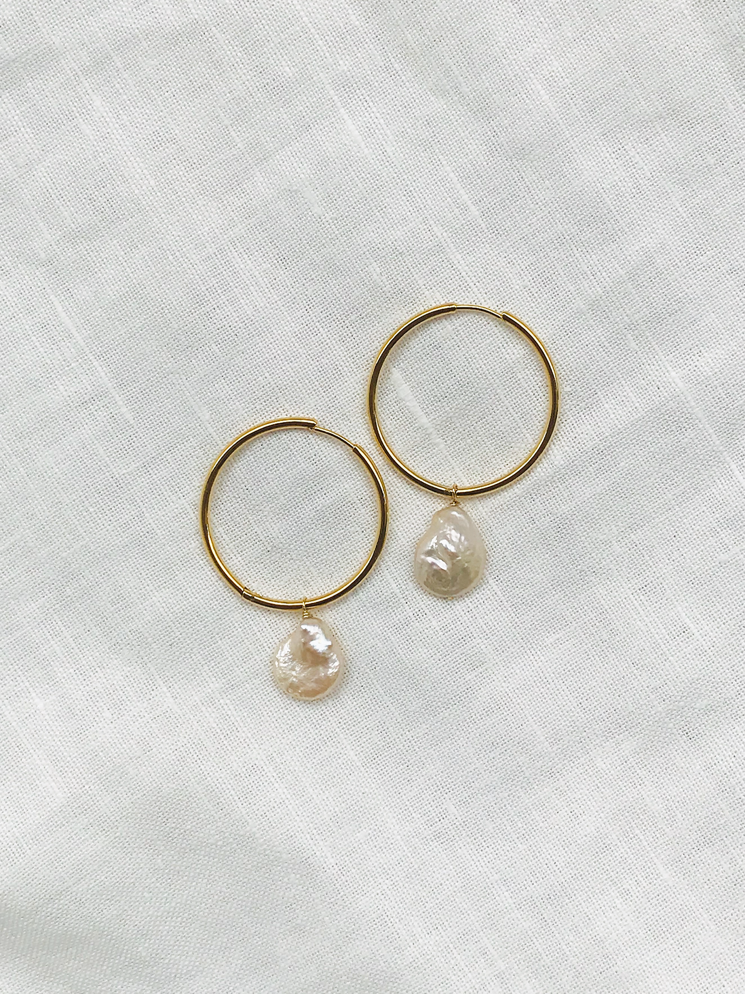 CaaliyahEarrings-ProductShot-1.png