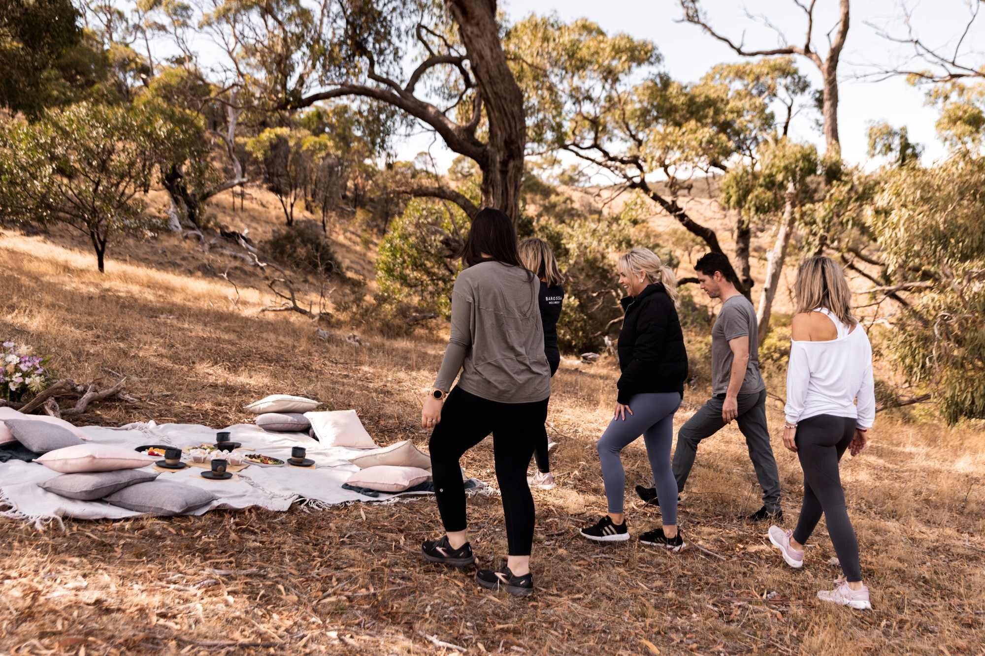 As the season is changing it's the perfect weather for our walking experiences. A beautiful way to bring some balance to your stay in the Barossa. 💙

#kaiserridge #mybarossa #seesouthaustralia #barossawellnessconcierge