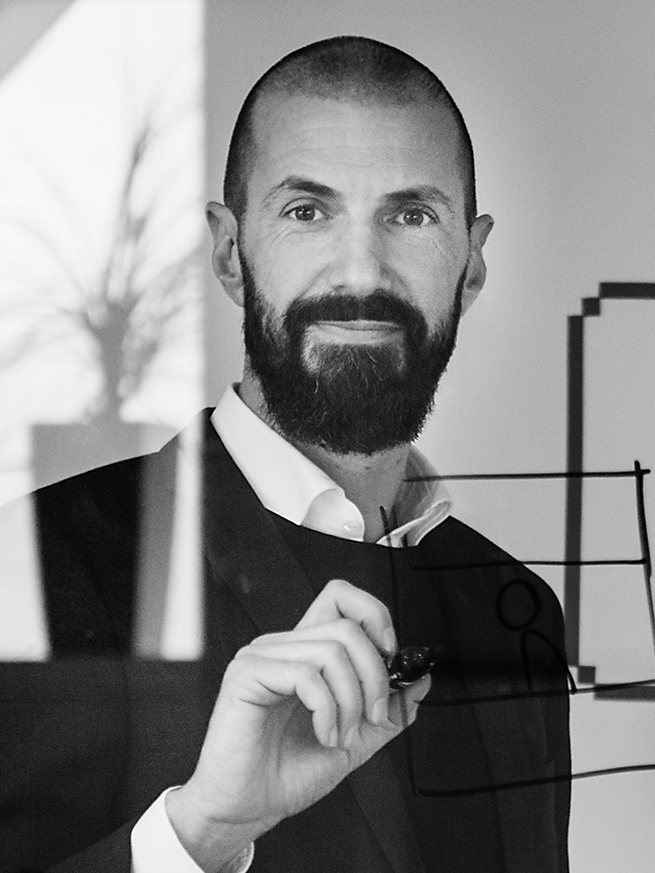 Daniel Eriksson Porträtt svvit.png