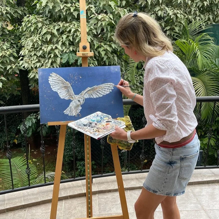 **NOW SOLD 🛑**

Here are a few stills of my latest piece. I have painted a few other owls since I decided to give this artist thing a go, including one on a similar coloured background for my All Things Bright and Beautiful exhibition two years ago.