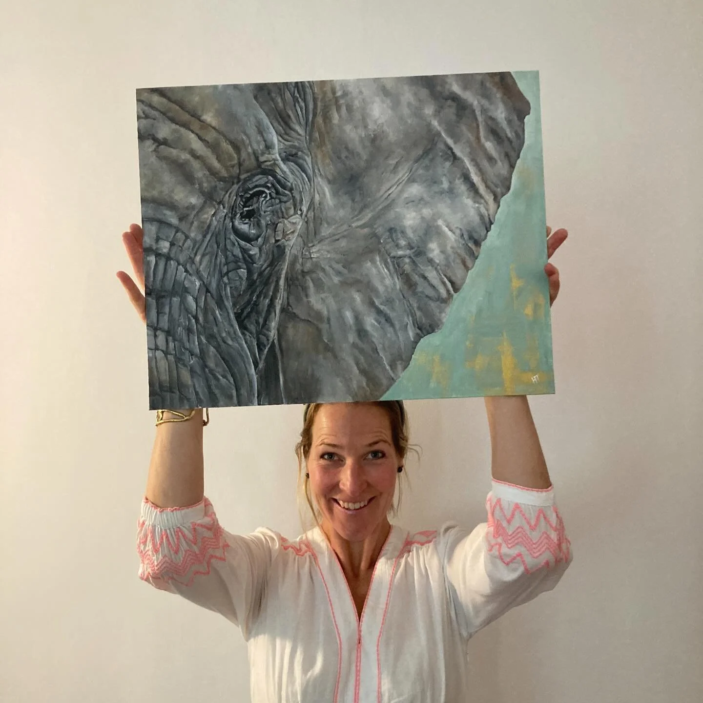 Introducing my new piece &lsquo;AWE&rsquo;, so called because these creatures simply fill me with awe and wonder. 

Elephants need no introduction but to me they are Nature&rsquo;s masterpieces. Kenya has recently lost its legendary super tusker, Cra