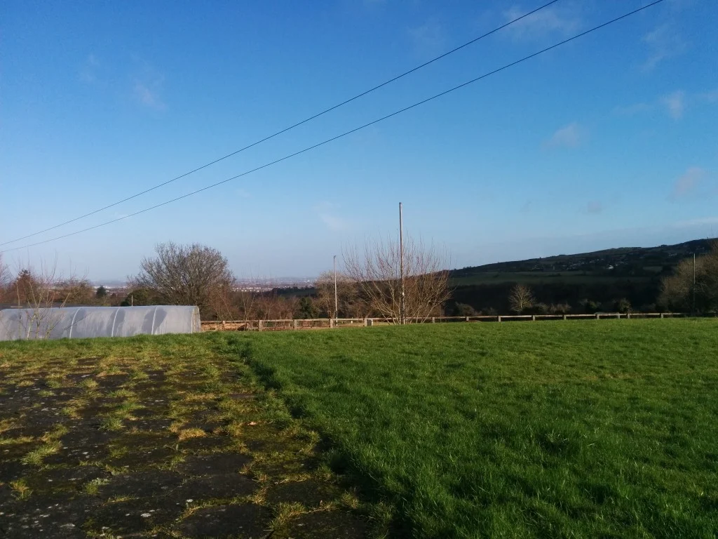 
Glorious day in the valley although bitterly cold if you are hanging around in the one spot too long  