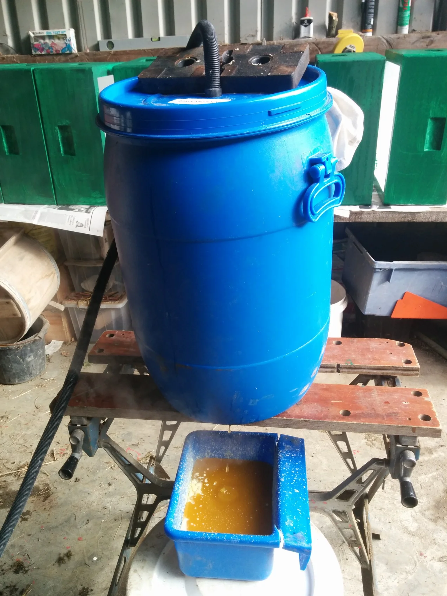 
Homemade wax extractor  