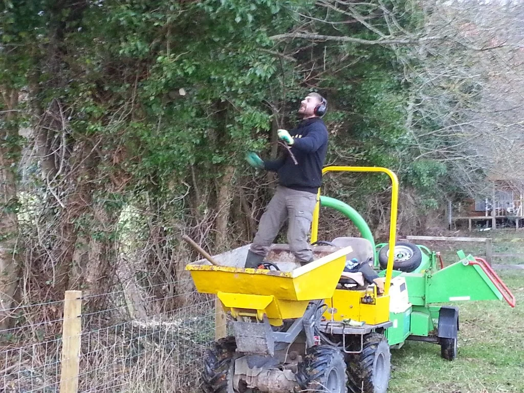 
Lower right paddock finished!  