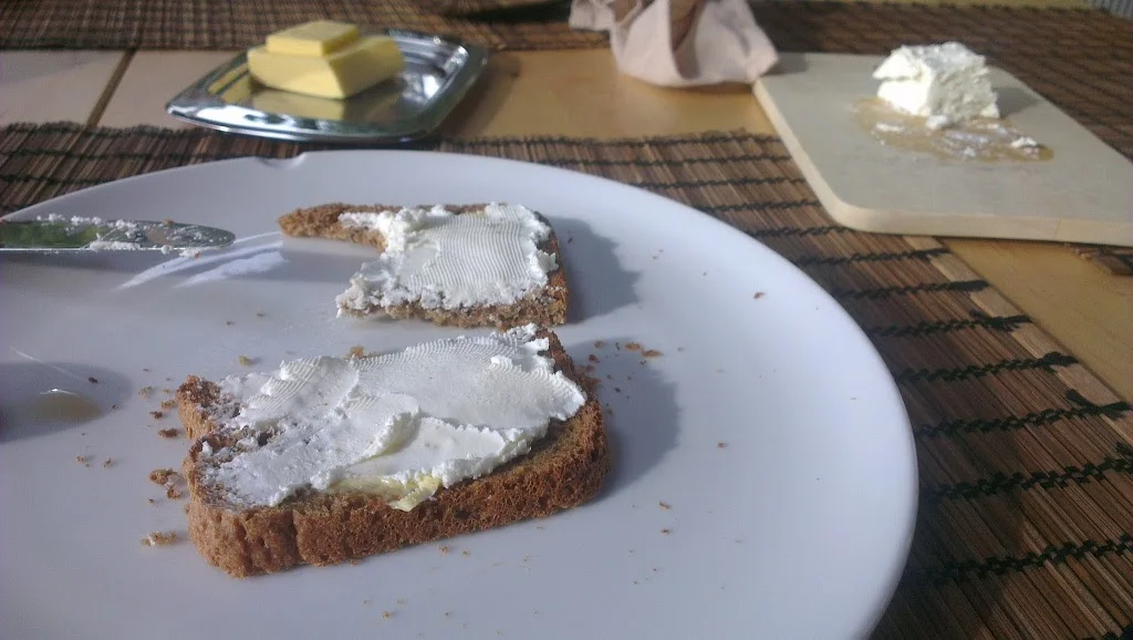 
Goats cheese on taost  