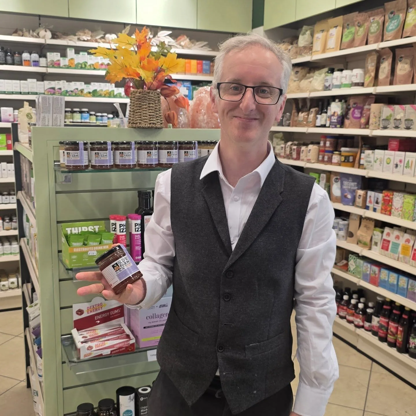 ​New Stockist Alert! 🚨

​So happy to be partnering with Jonny and the crew of @horanshealthstores at @horans_thesquare in The Square Tallaght 

​They are now fully stocked with my entire range, including our hyper-local honey produced just down the 