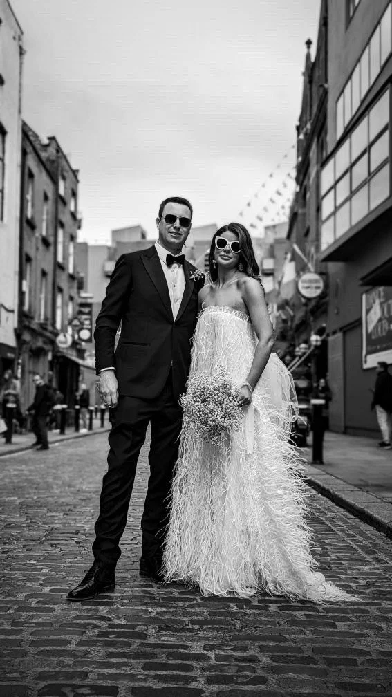 Jane &amp; Ronan's Stylish City Wedding