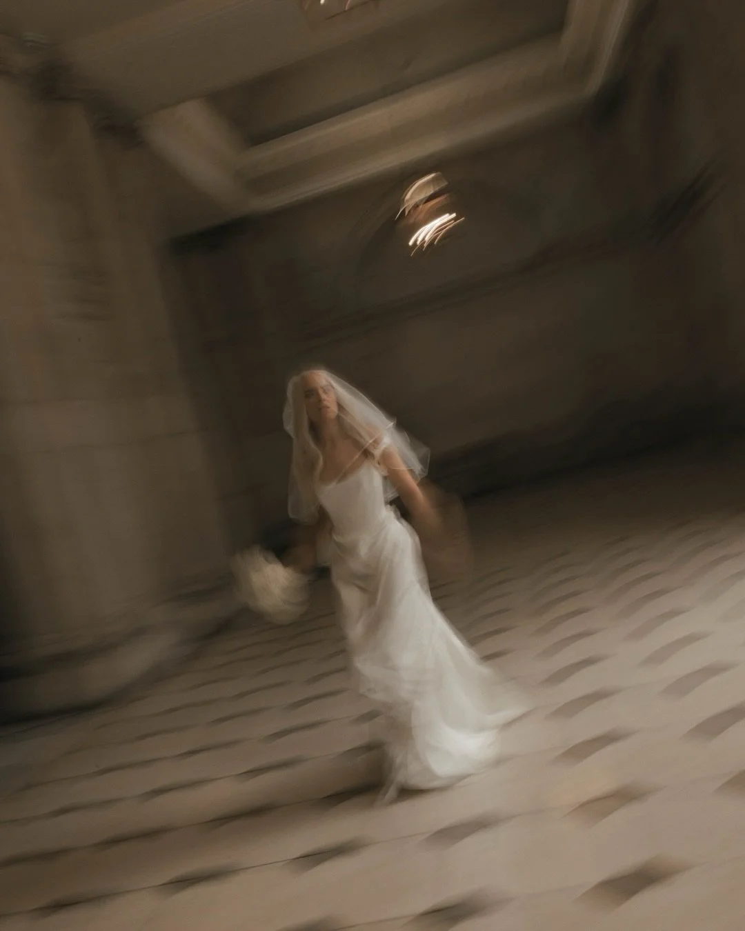 Vivienne Westwood inspo...save for later 📌
⠀⠀⠀⠀⠀⠀⠀⠀⠀
There is something about a Vivienne Westwood dress in a setting like this that feels effortless. Elegant, striking and timeless...we love 🤍
⠀⠀⠀⠀⠀⠀⠀⠀⠀
This gorgeous Vivienne Westwood style is avai