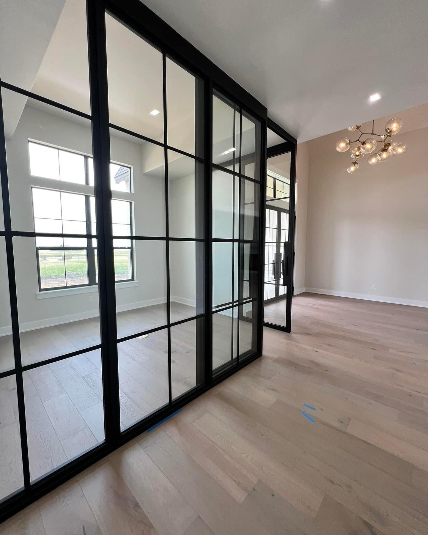 Do you have an empty open space in your home? We can help transform into your personal office, gym, game room, etc. 
Interior Doors can give you privacy and add style to any home.

Contact us to schedule your free in-home visit ✍🏻
📞 210-651-3201 📧