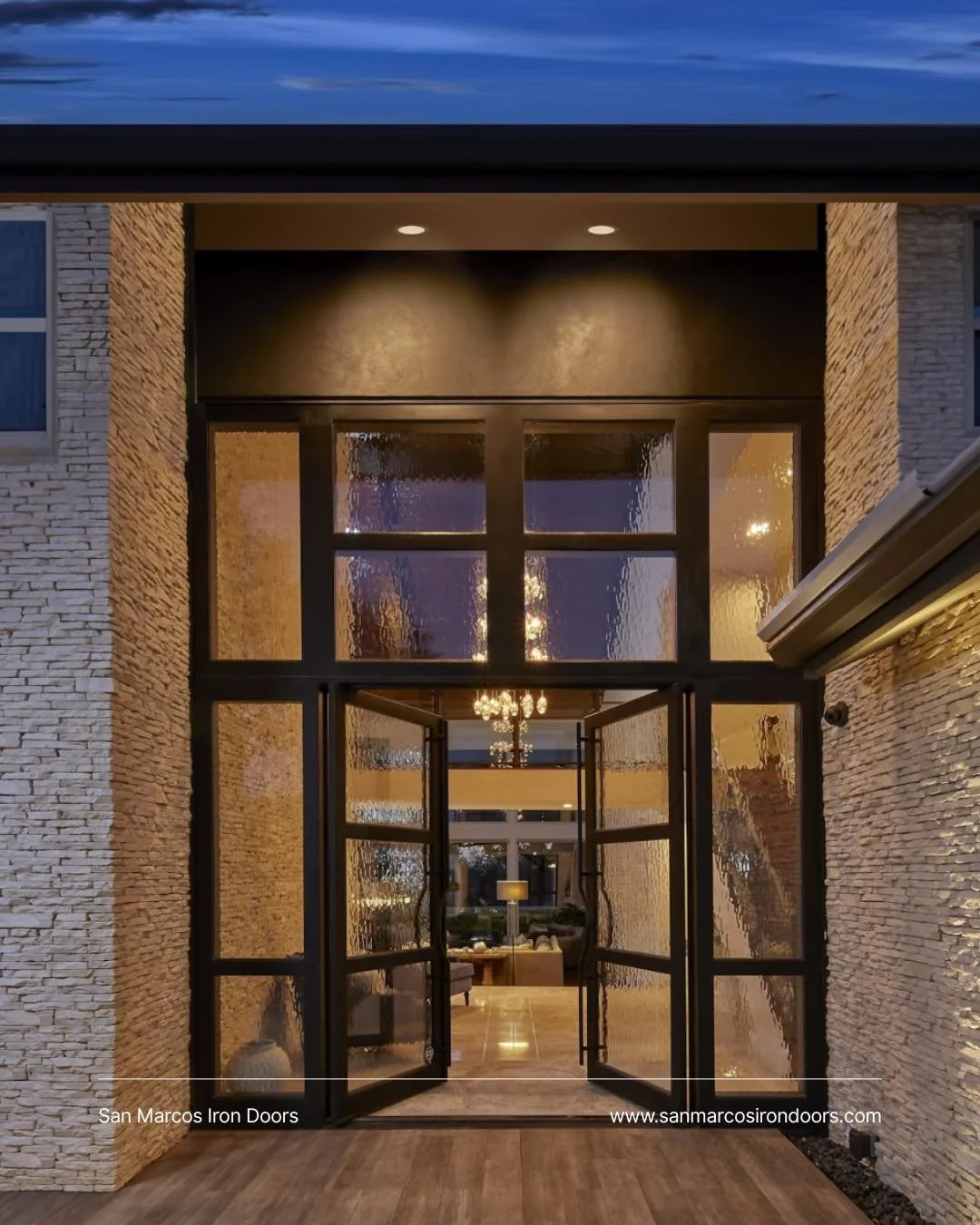 An entrance that feels like a welcome home moment every single time!

Double iron doors, textured glass, and that warm glow&hellip; this is how you make a first impression unforgettable. 

#LuxuryEntry #IronDoors #CustomHomes #ModernLuxury #SanMarcos